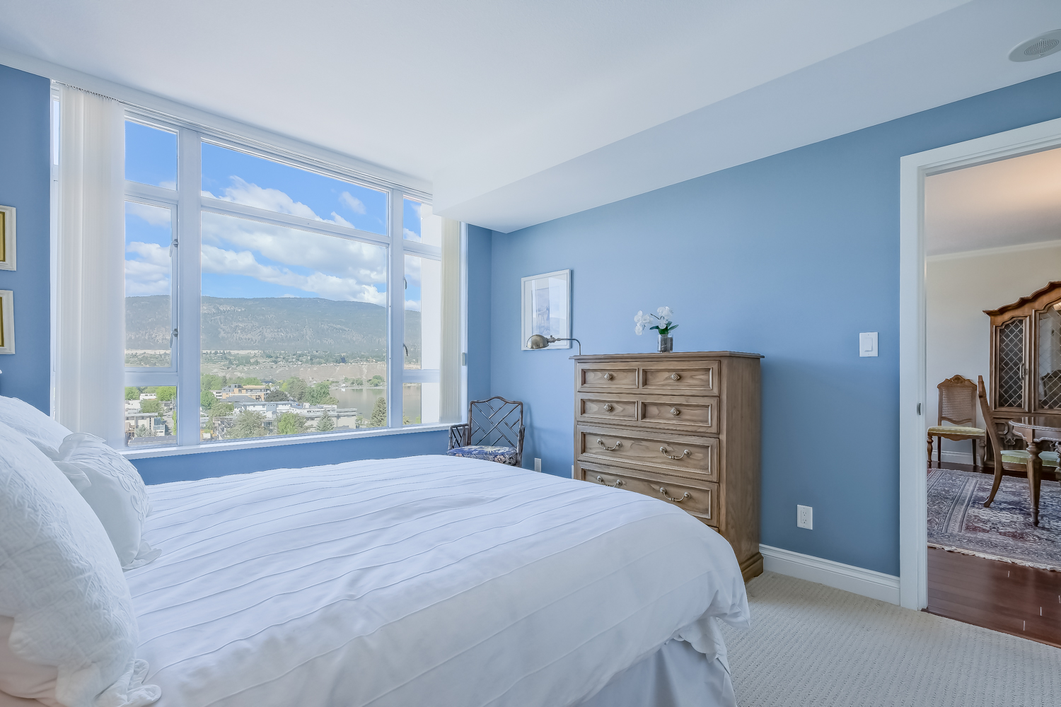 160 Lakeshore Drive 1007 Penticton V2A 9C2