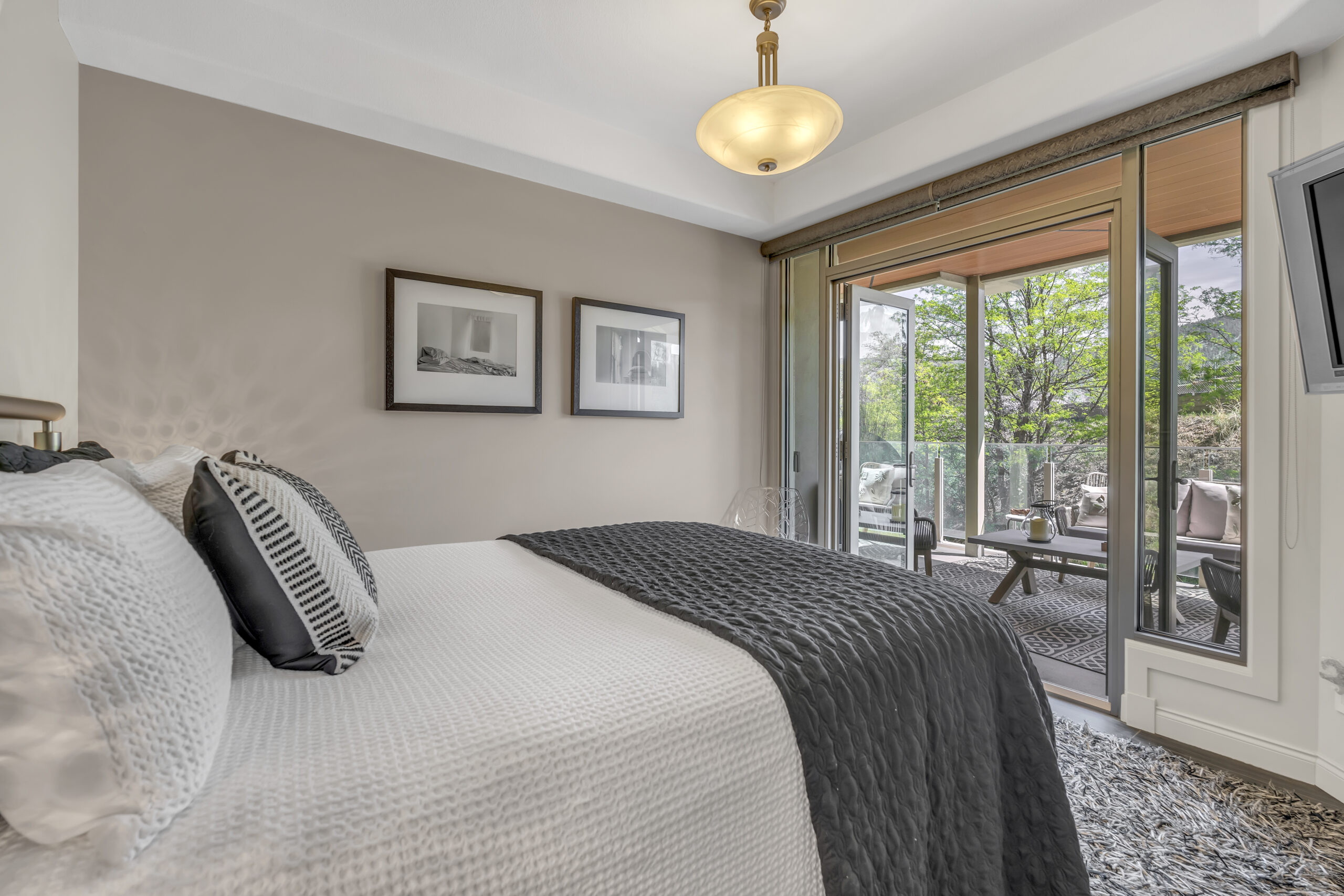 606 Marina Way 606 Penticton V2A 1H4