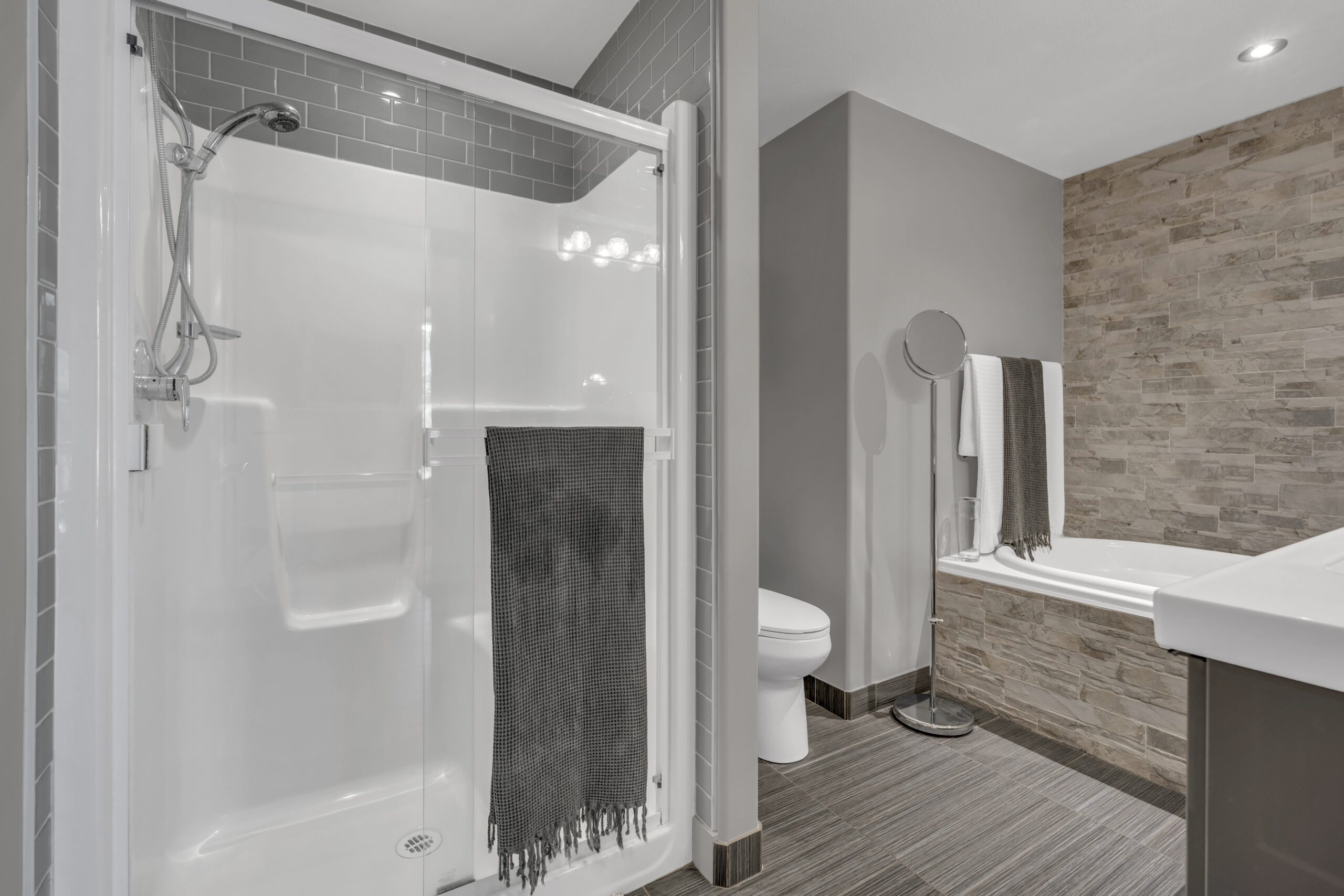 606 Marina Way 606 Penticton V2A 1H4
