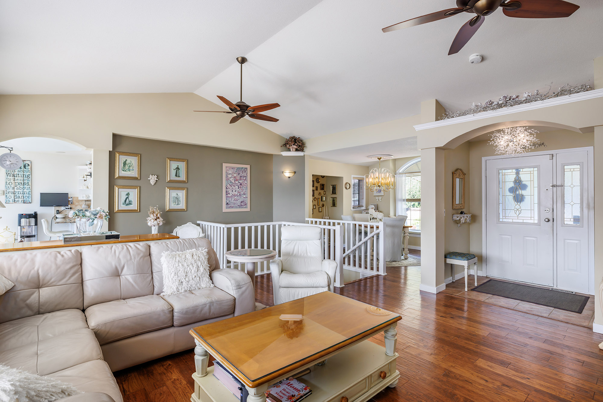 5273 Sutherland Road Peachland V0H 1X2