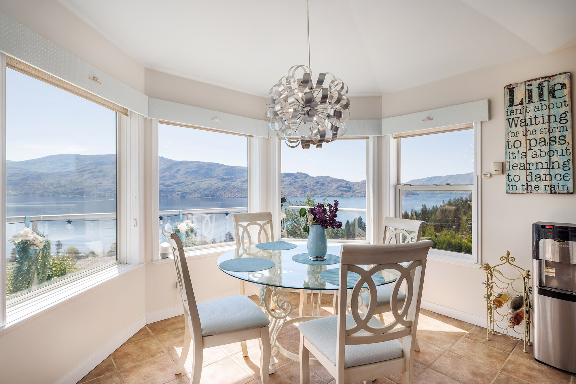 5273 Sutherland Road Peachland V0H 1X2