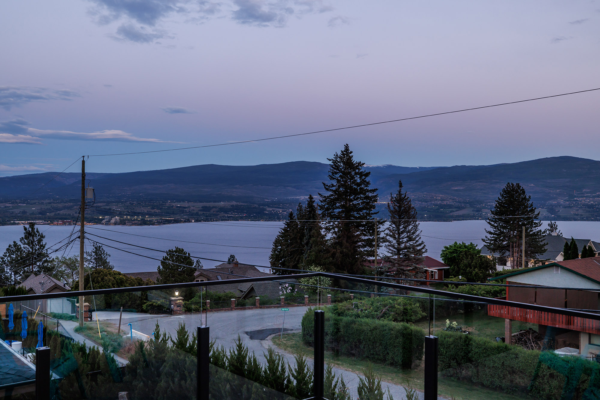 715 Lake Court West Kelowna V1Z 1H6