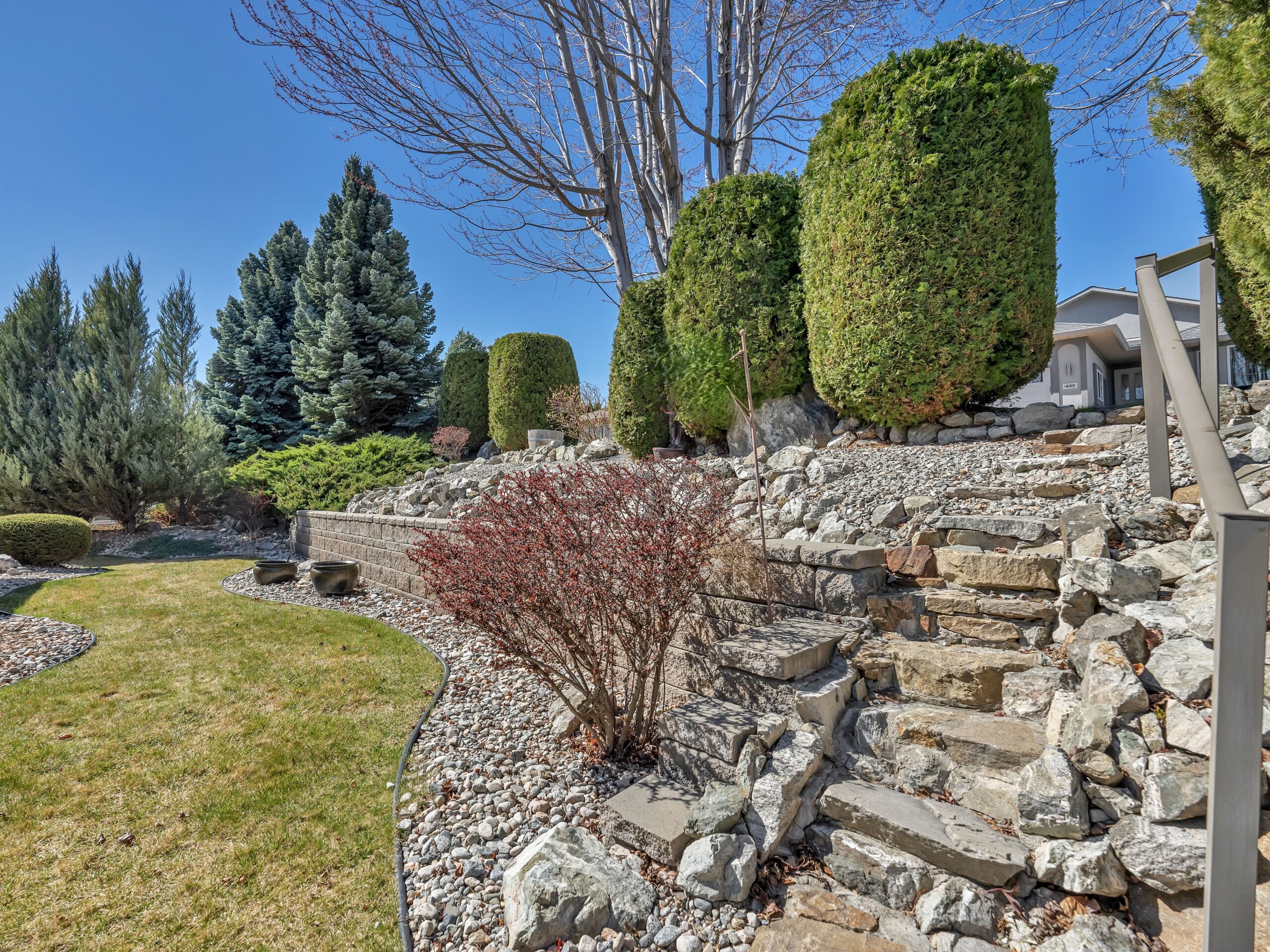 443 Ridge Place Penticton V2A 8N7
