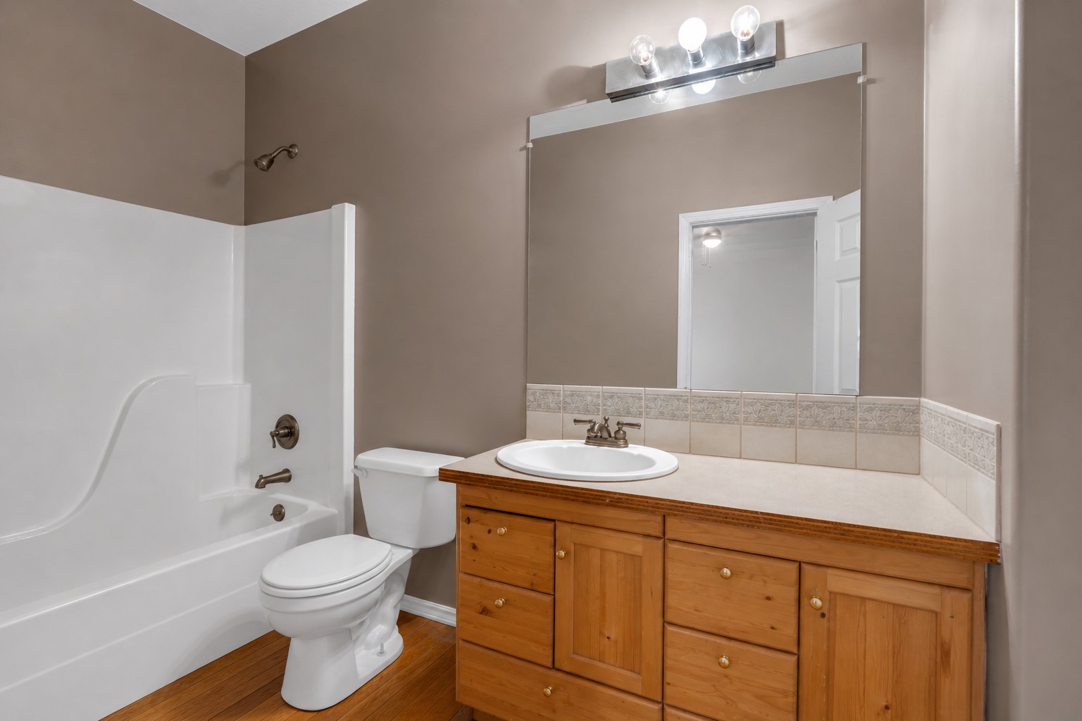 523 Grand Oro Road Kaleden V0H 1K0