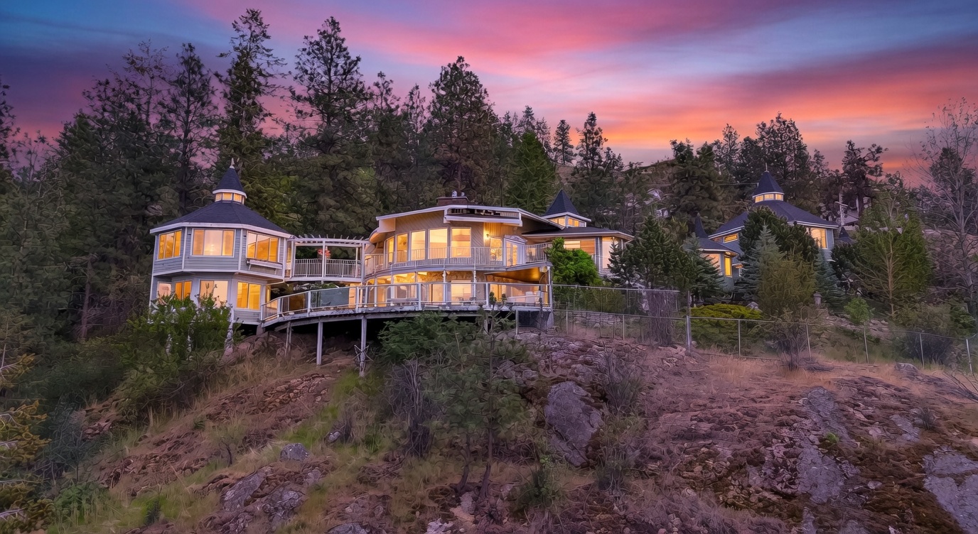 3145 Juniper Drive Penticton V2A 7Y1