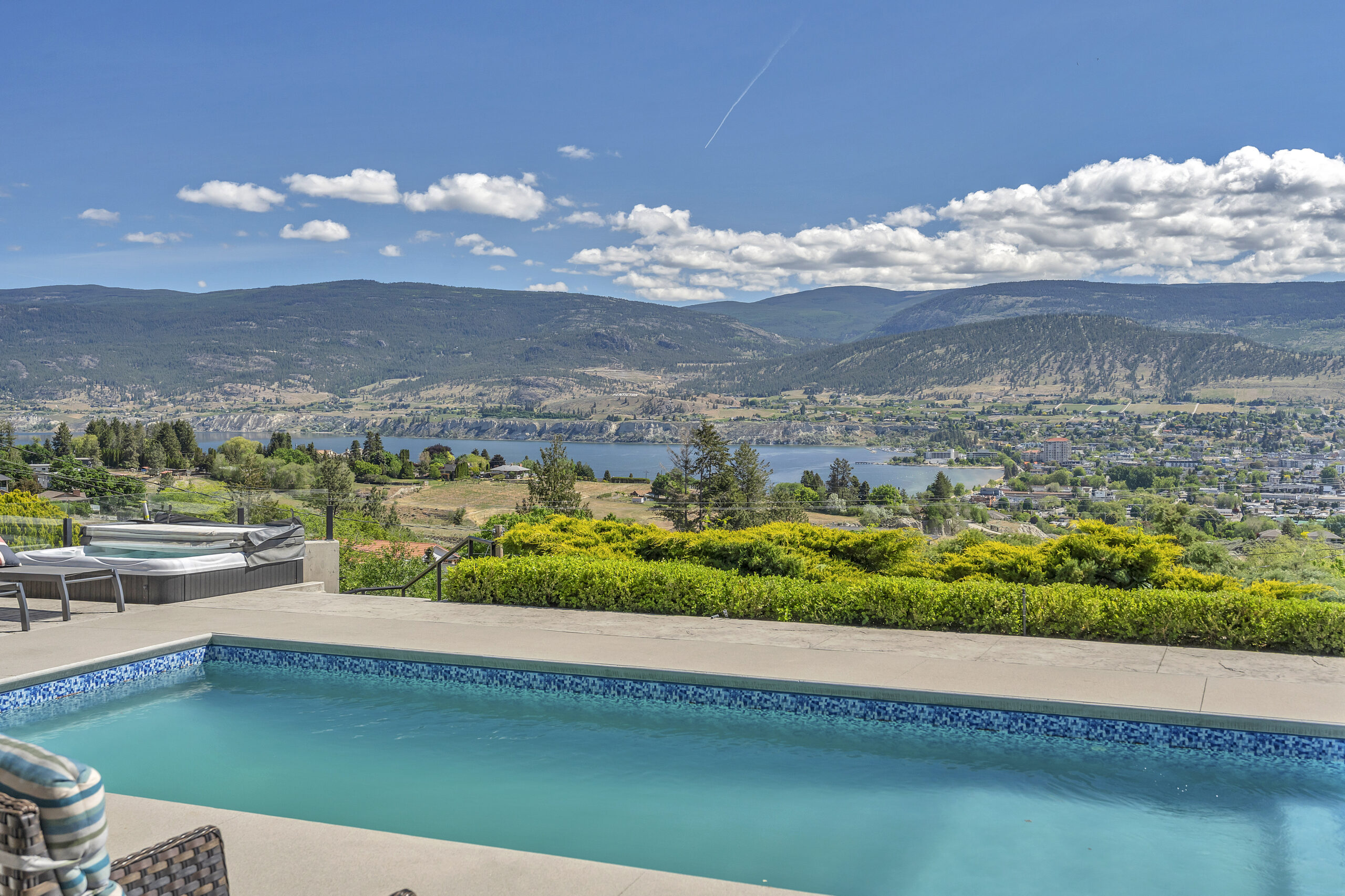 1213 Lambert Drive Penticton V2A 8Y5