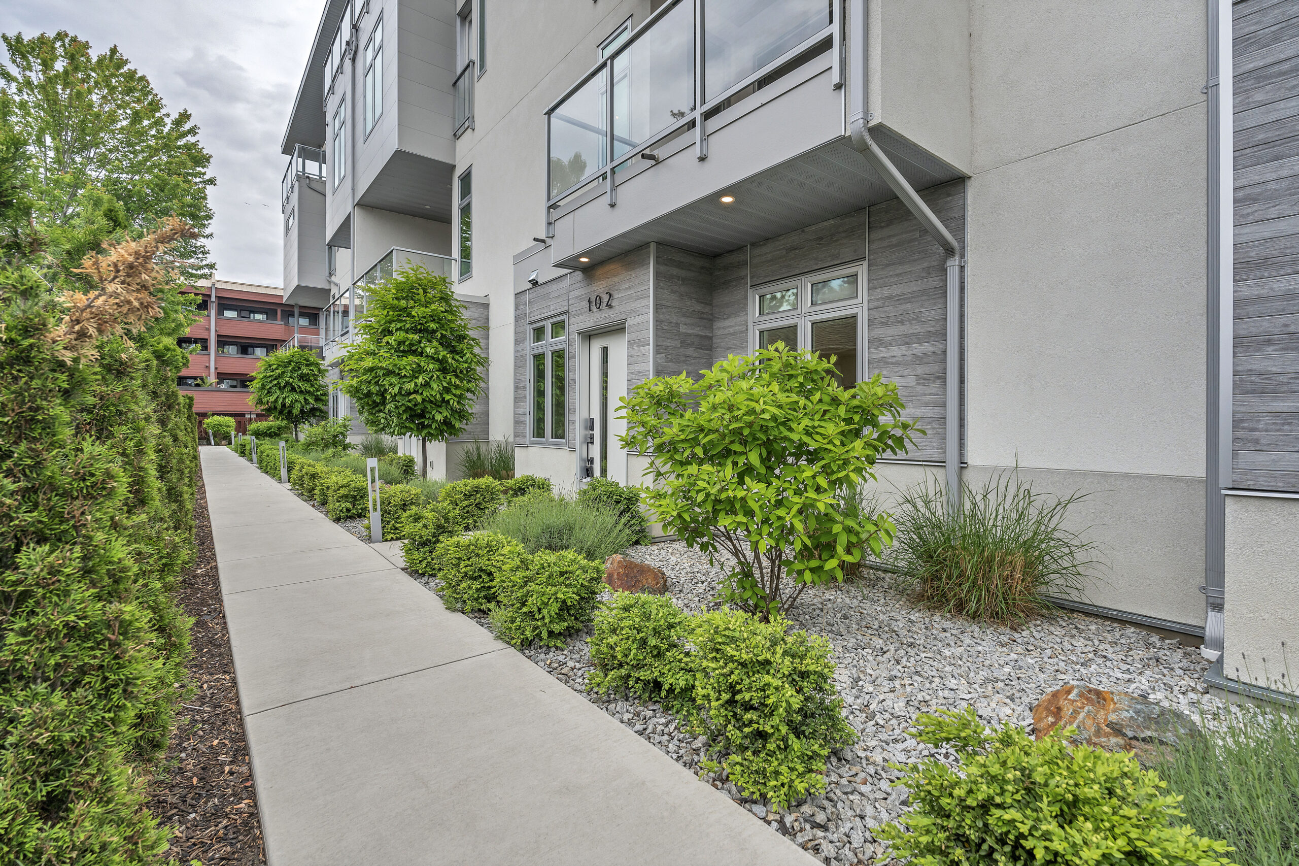 222 Lee Avenue 102 Penticton V2A 0G2