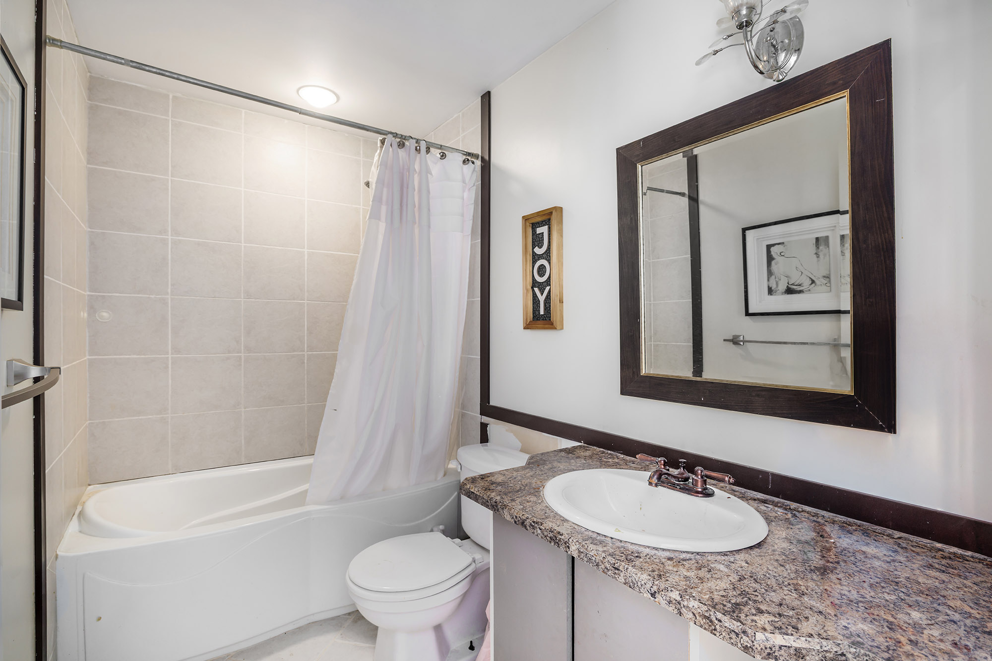 6261 Renfrew Road Peachland V0H 1X7