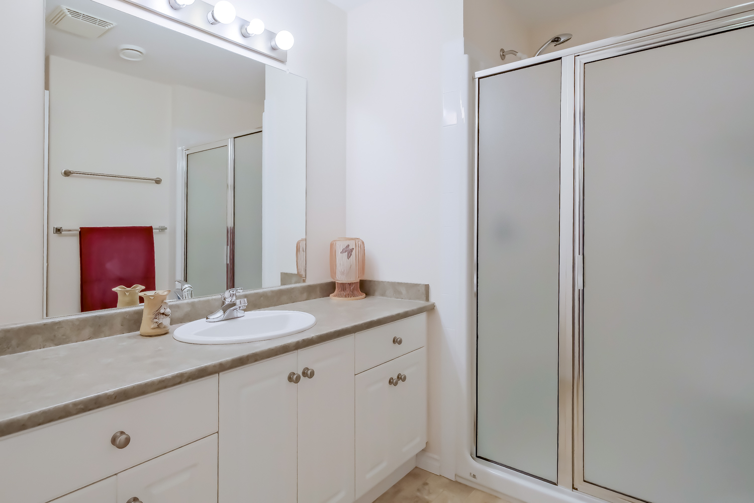 2285 Atkinson Street 705 Penticton V2A 8R7