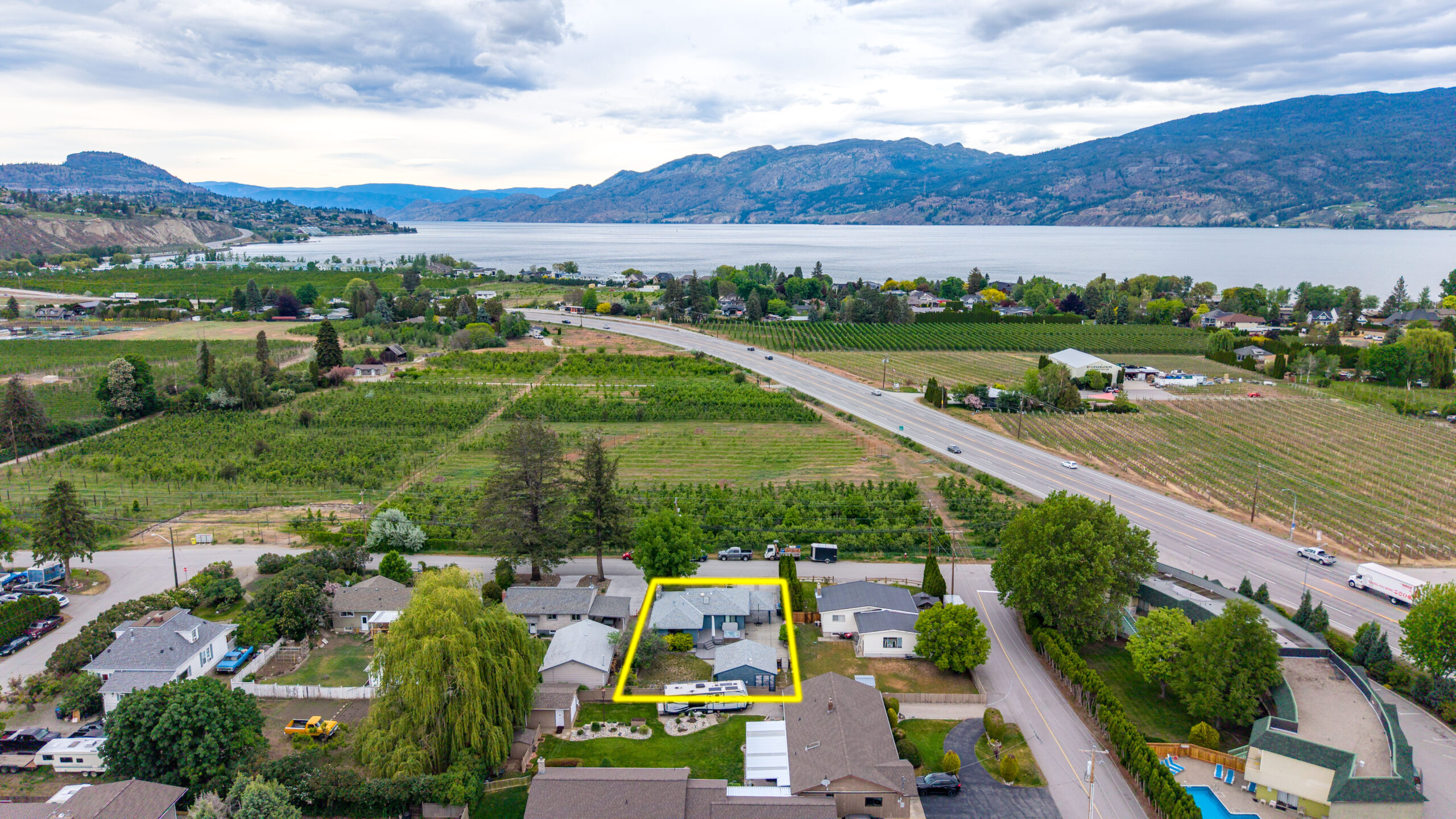 2301 Tait Street Summerland V0H 1Z4