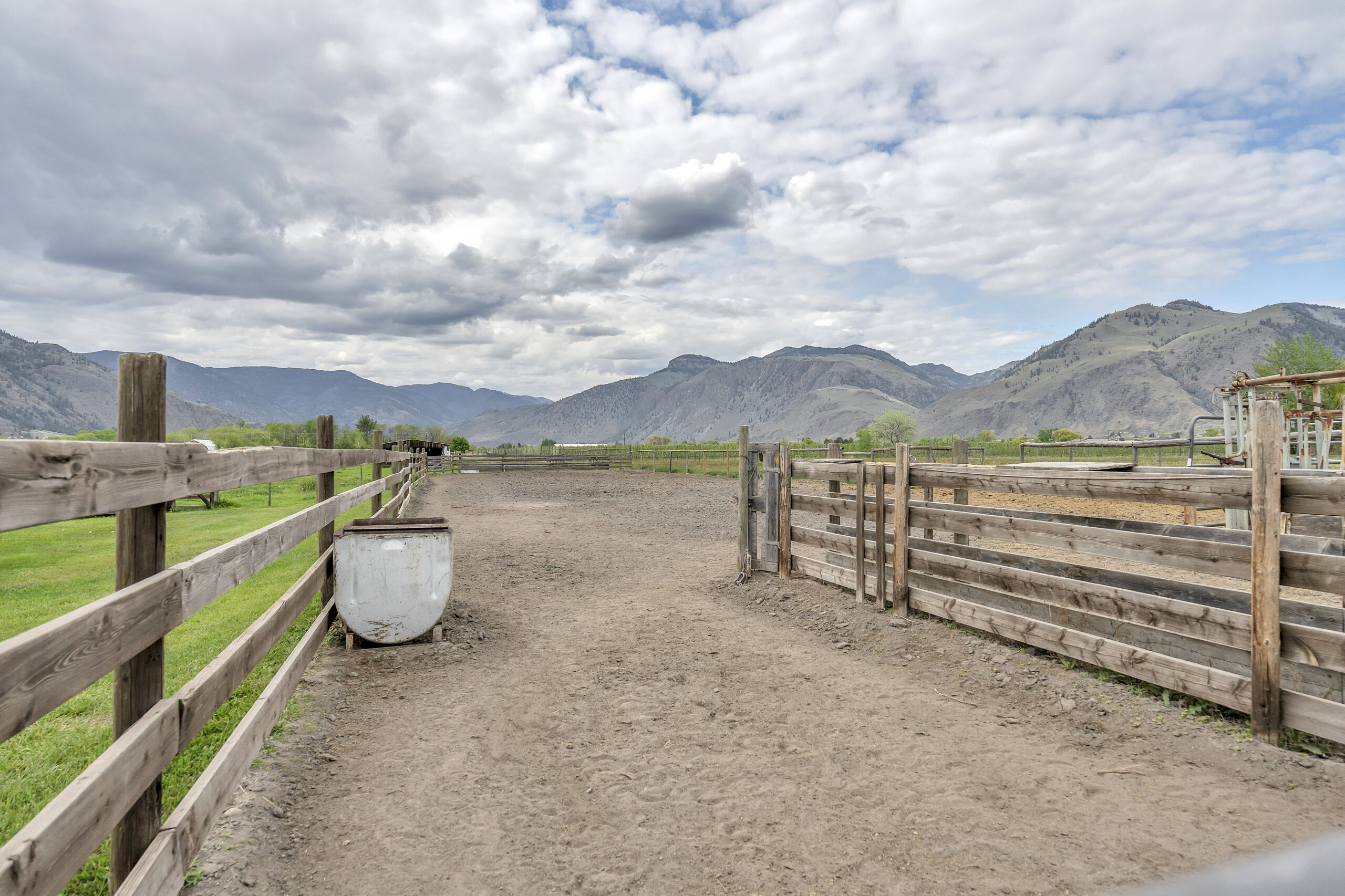 1911 Stewart Road Cawston V0X 1C1