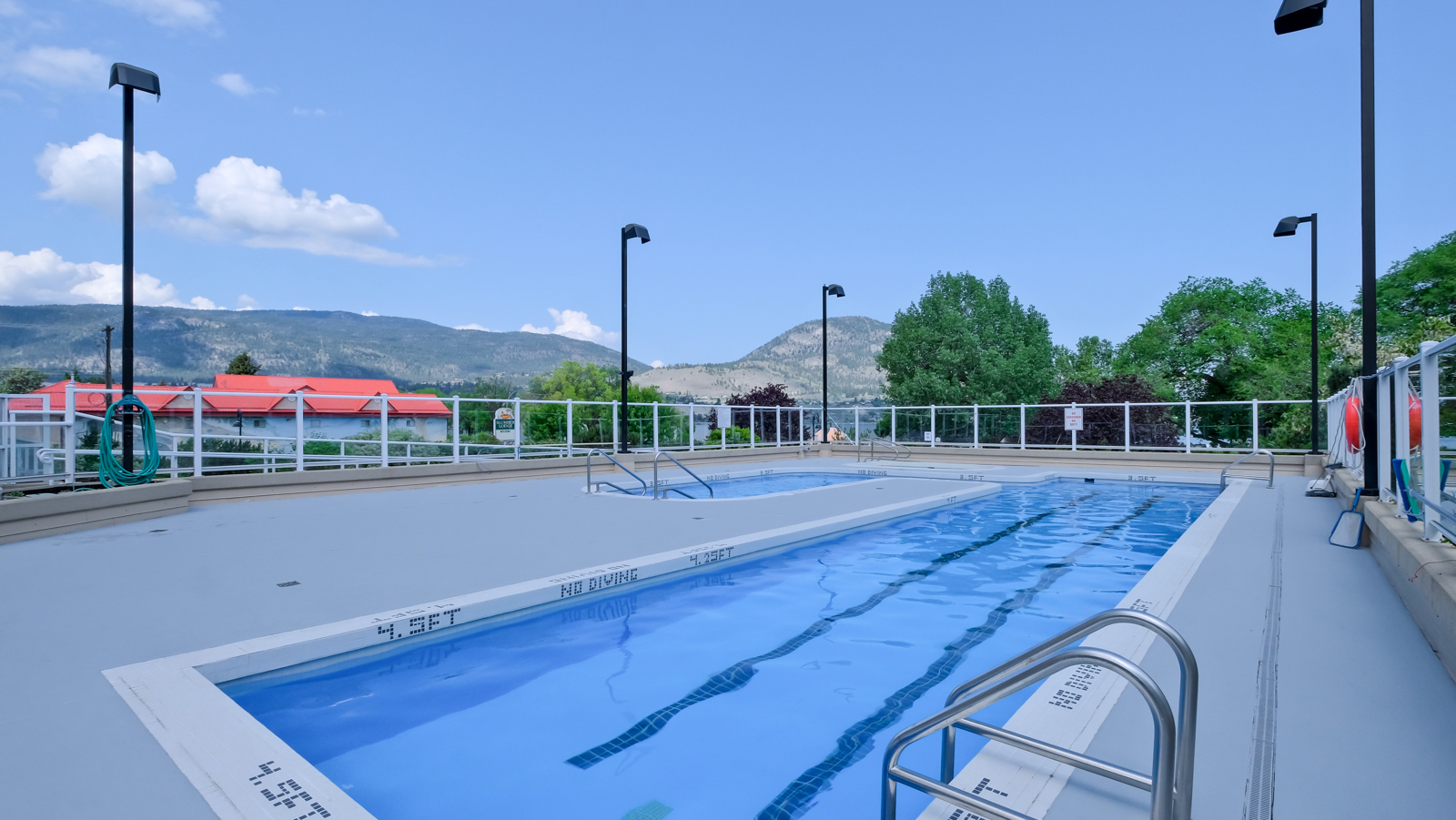160 Lakeshore Drive 1007 Penticton V2A 9C2