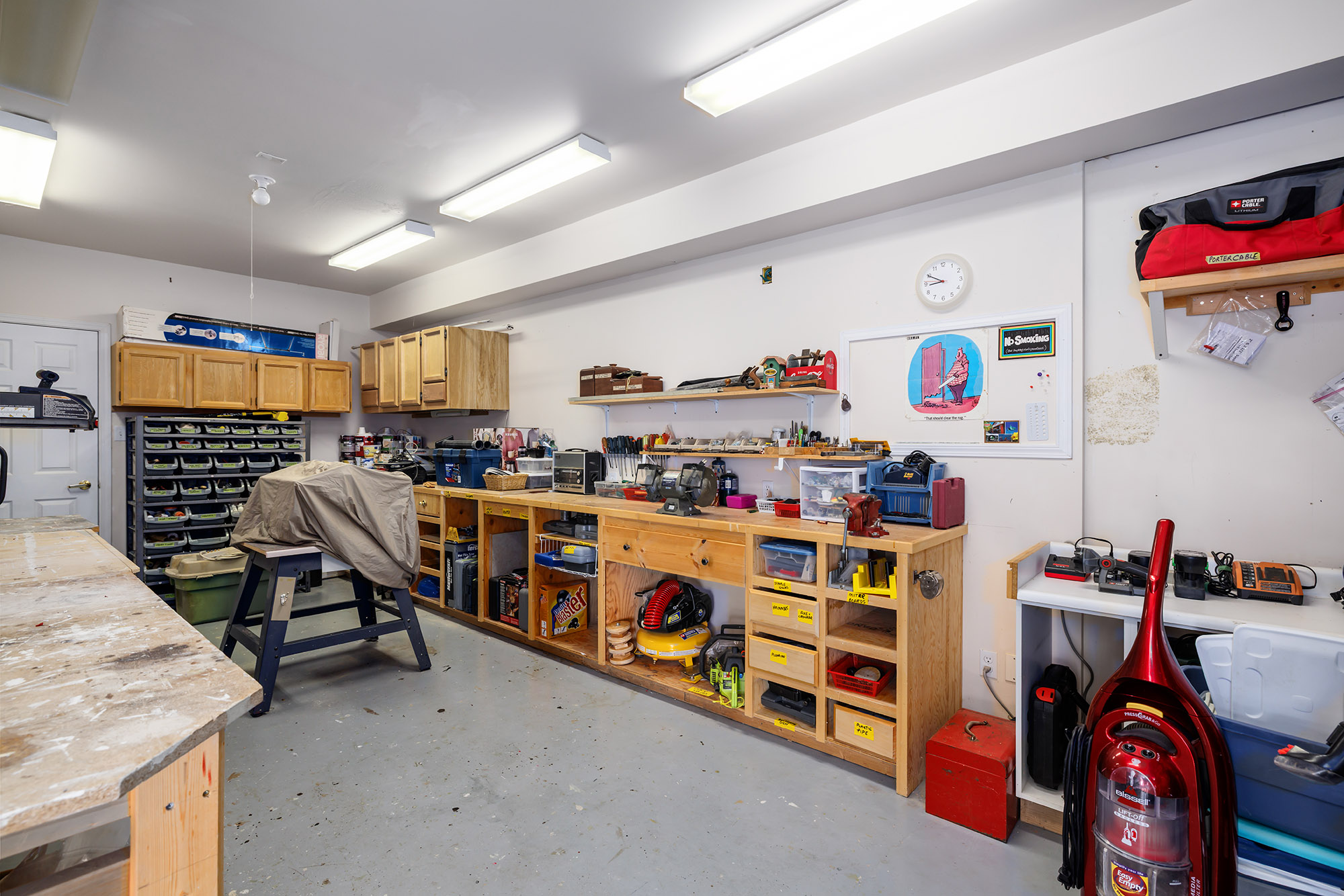 5273 Sutherland Road Peachland V0H 1X2