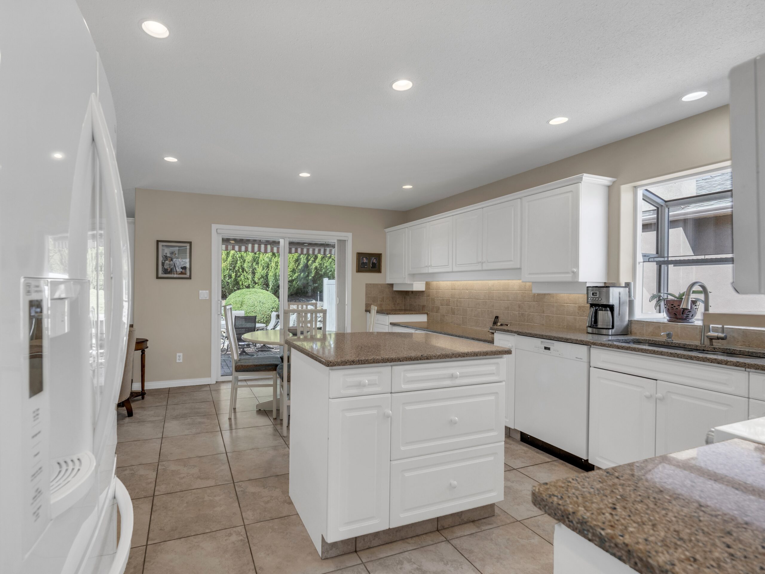 443 Ridge Place Penticton V2A 8N7