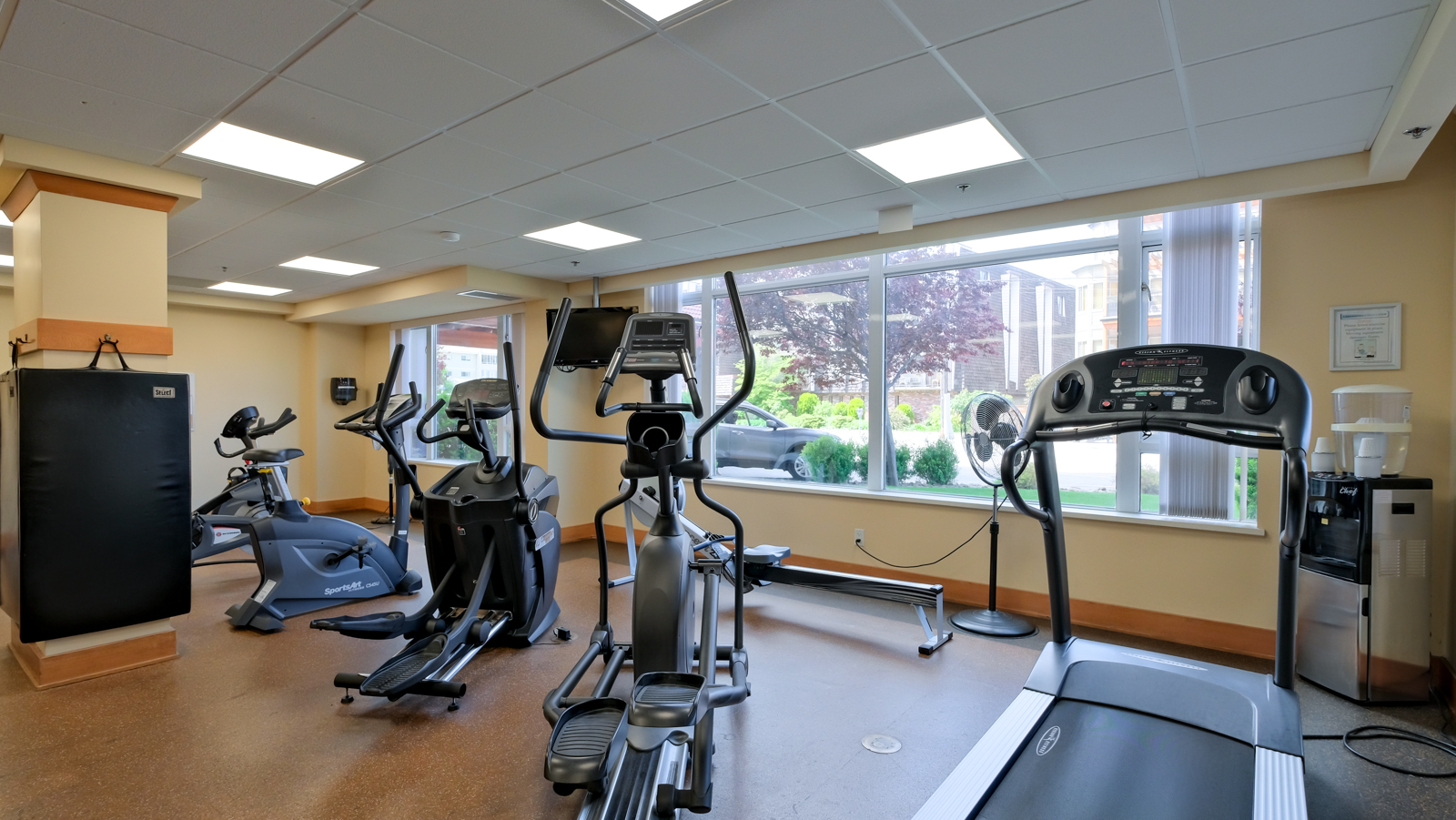 160 Lakeshore Drive 1007 Penticton V2A 9C2