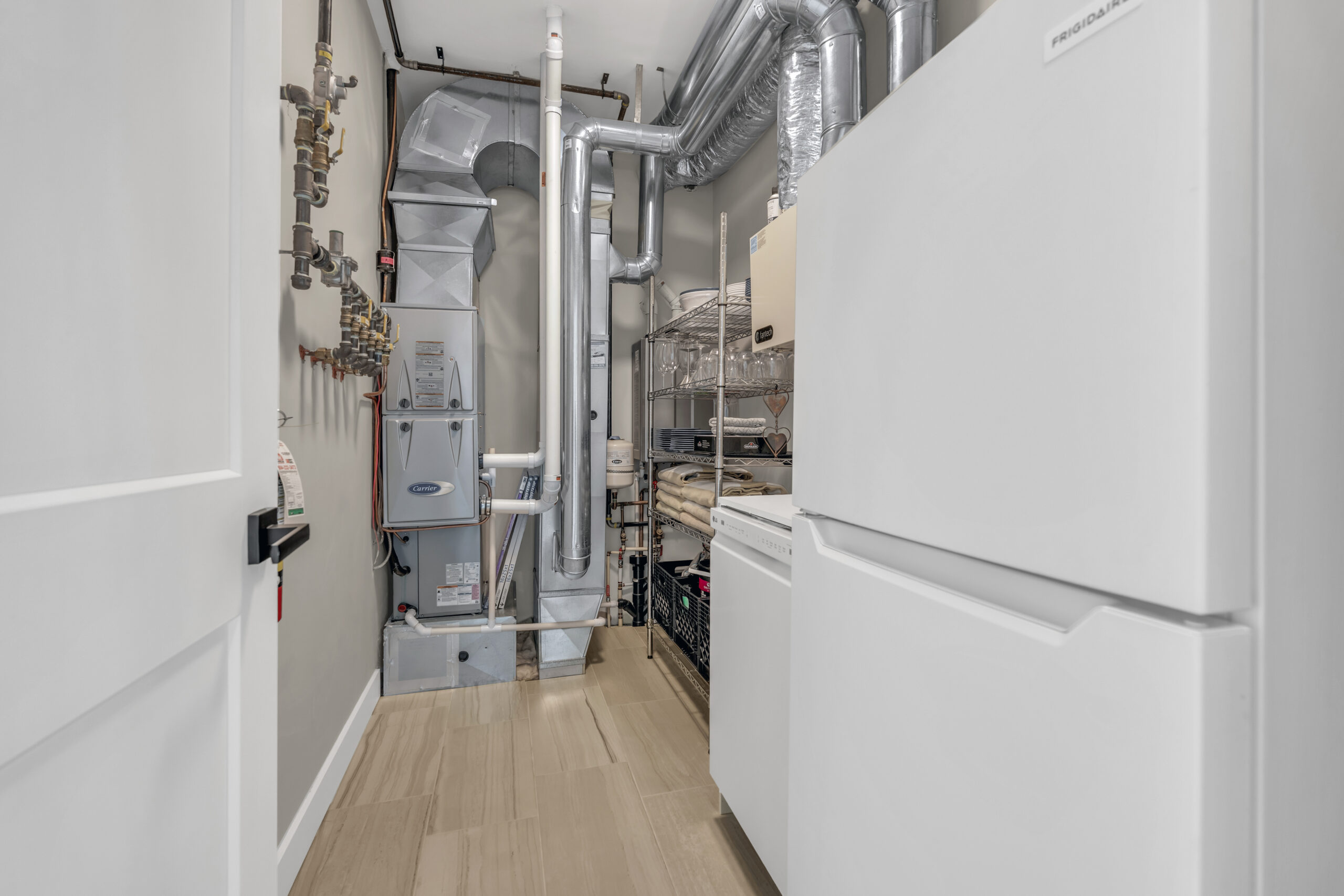 222 Lee Avenue 102 Penticton V2A 0G2