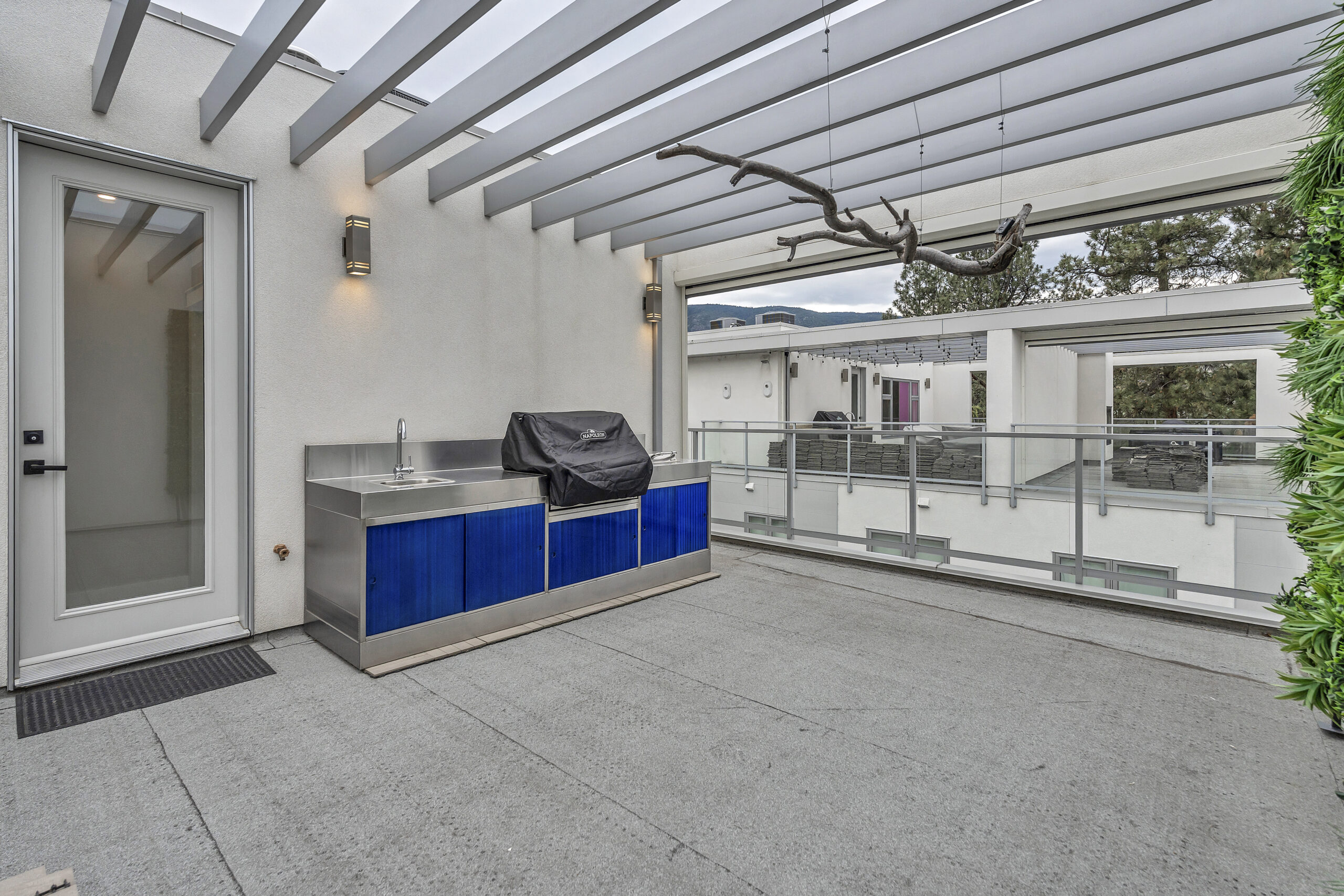 222 Lee Avenue 102 Penticton V2A 0G2