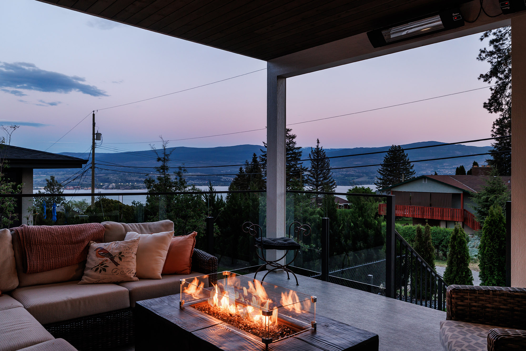 715 Lake Court West Kelowna V1Z 1H6