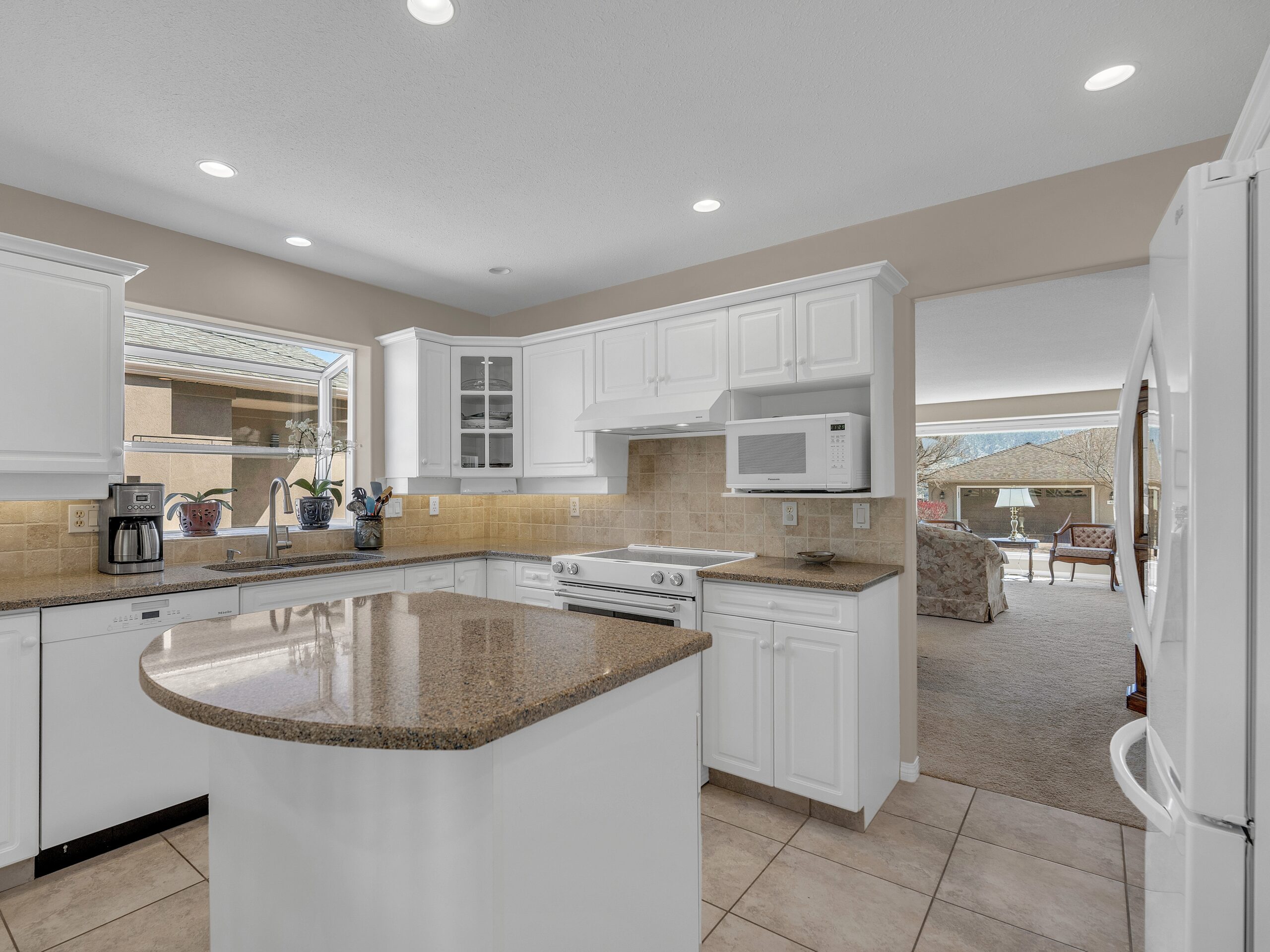 443 Ridge Place Penticton V2A 8N7