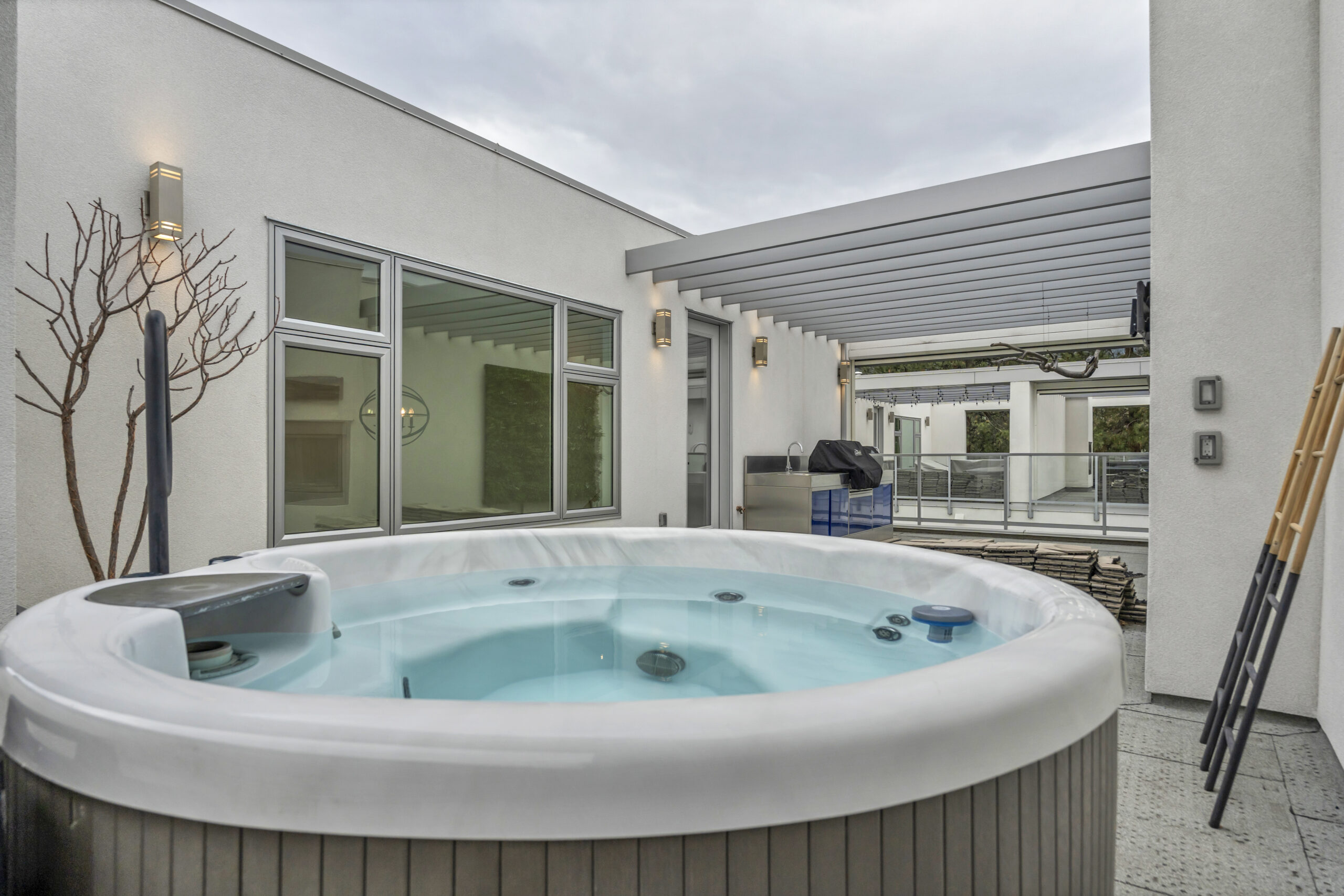 222 Lee Avenue 102 Penticton V2A 0G2