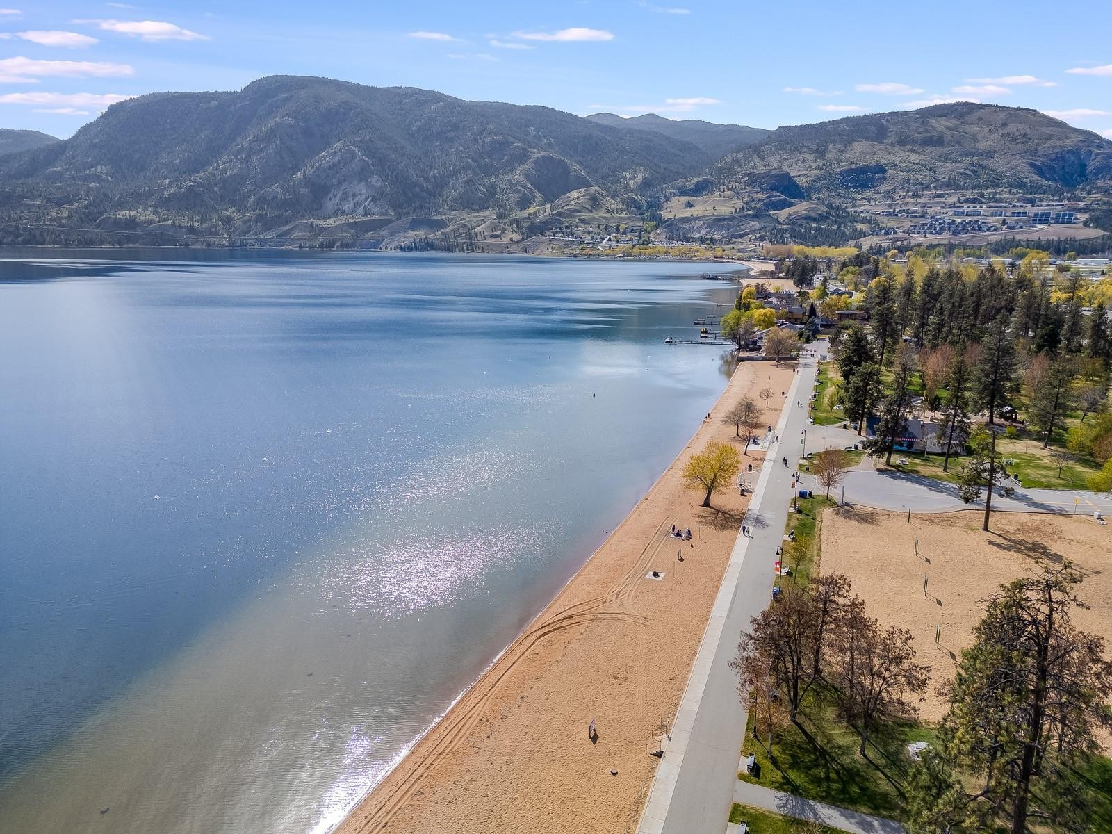 222 Lee Avenue 102 Penticton V2A 0G2