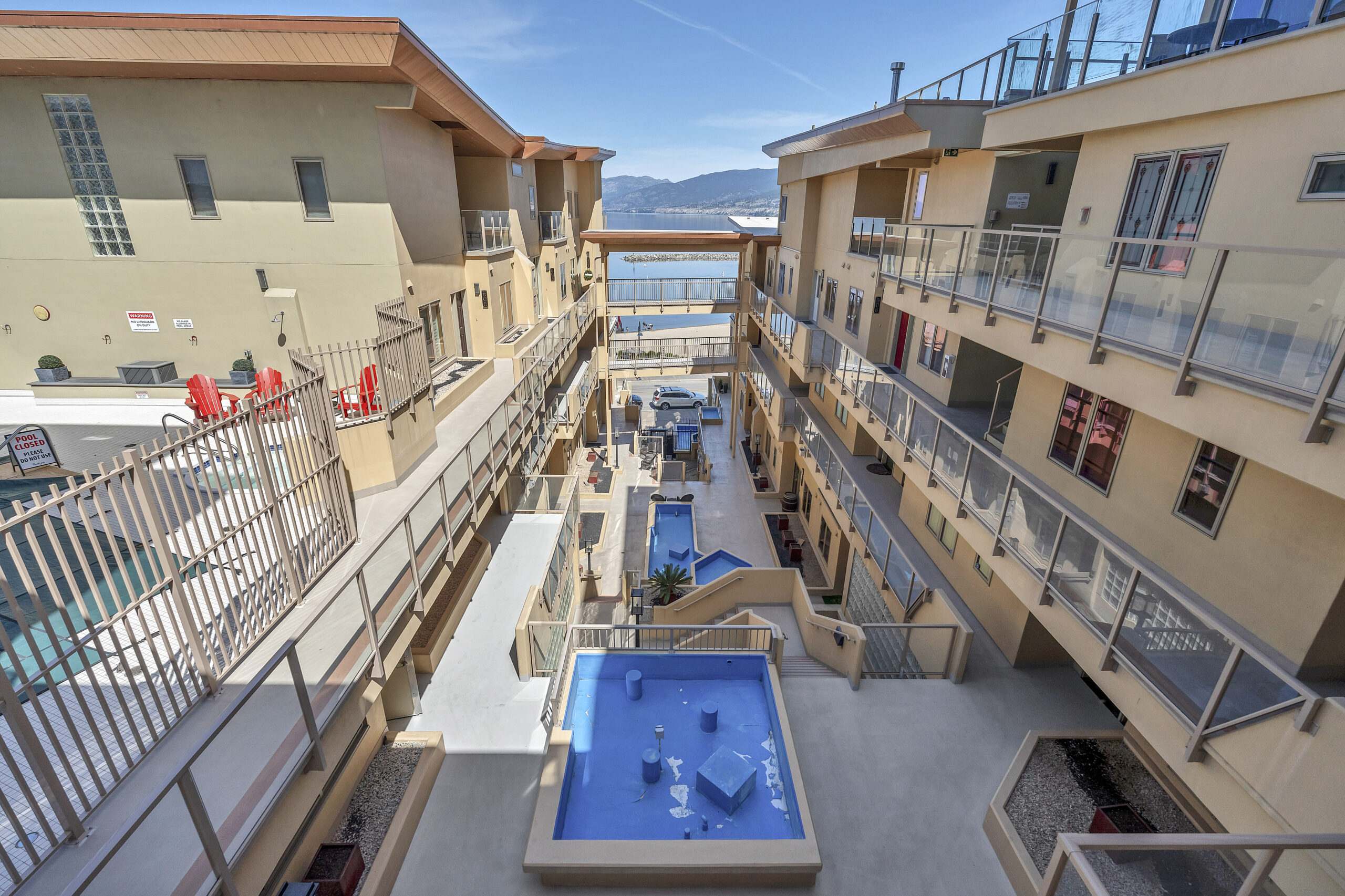 606 Marina Way 606 Penticton V2A 1H4