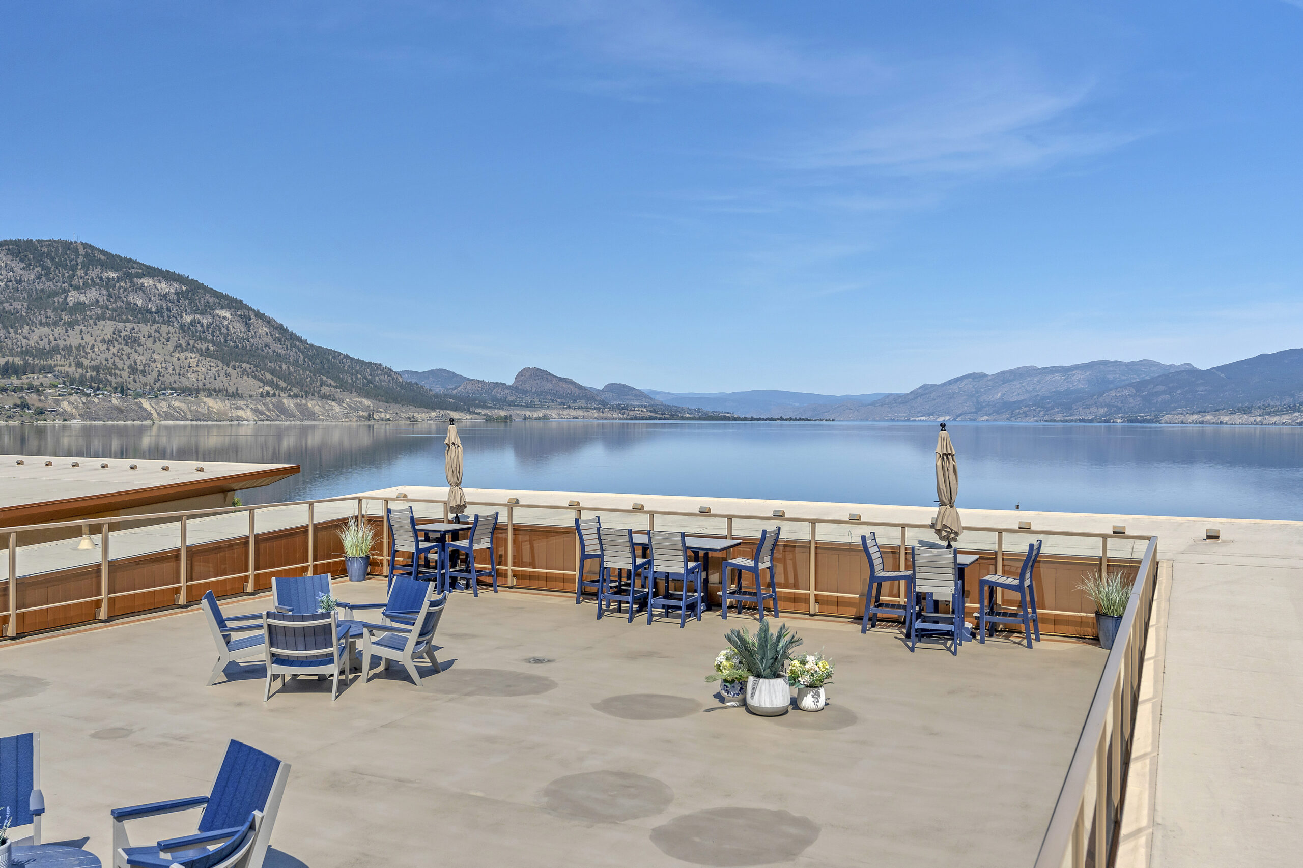606 Marina Way 606 Penticton V2A 1H4