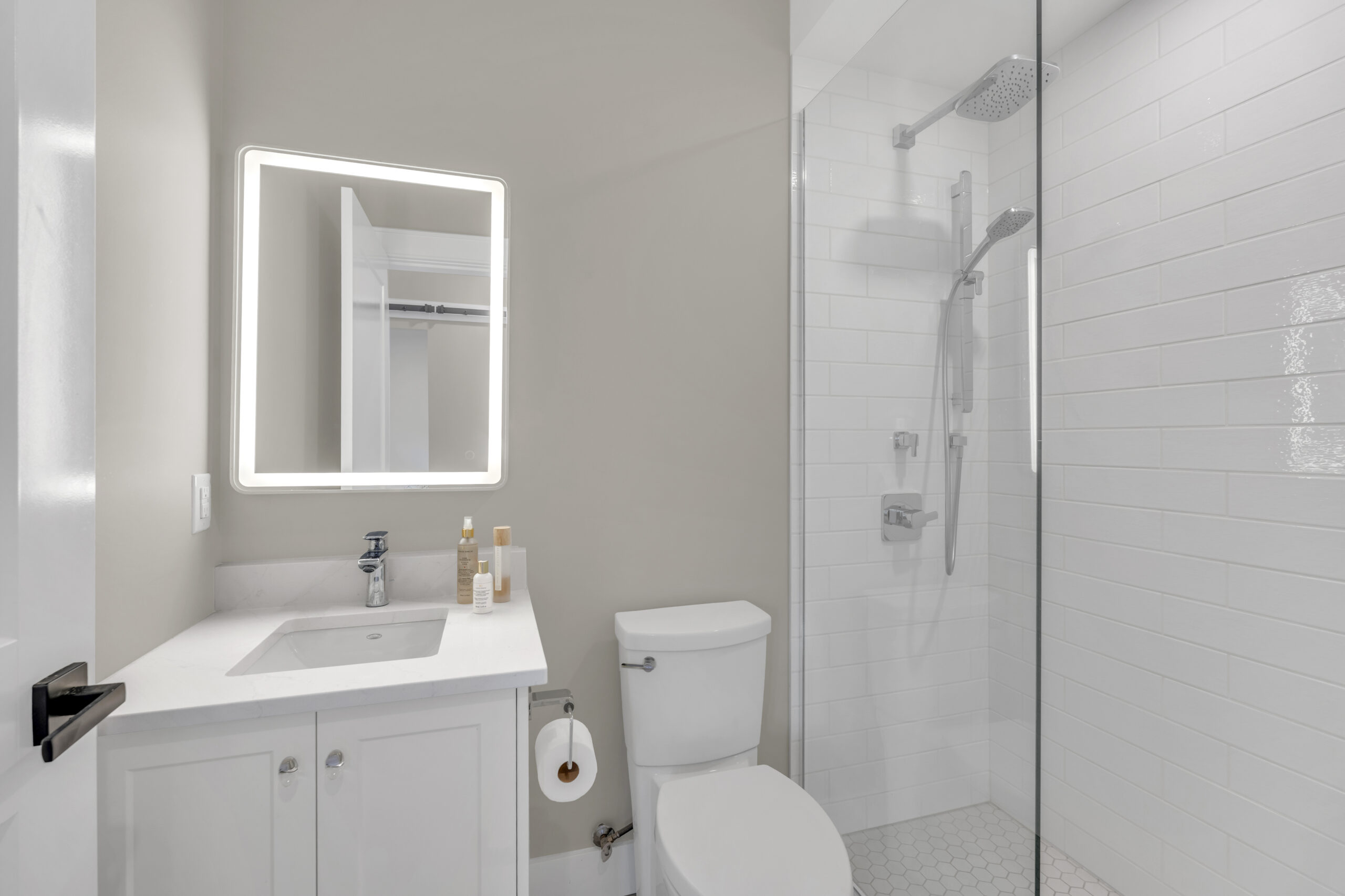 222 Lee Avenue 102 Penticton V2A 0G2
