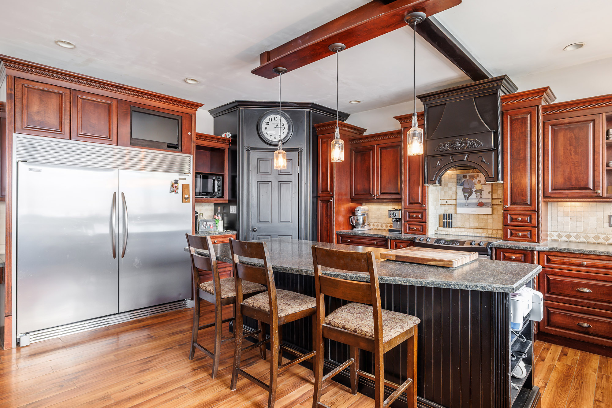 6261 Renfrew Road Peachland V0H 1X7