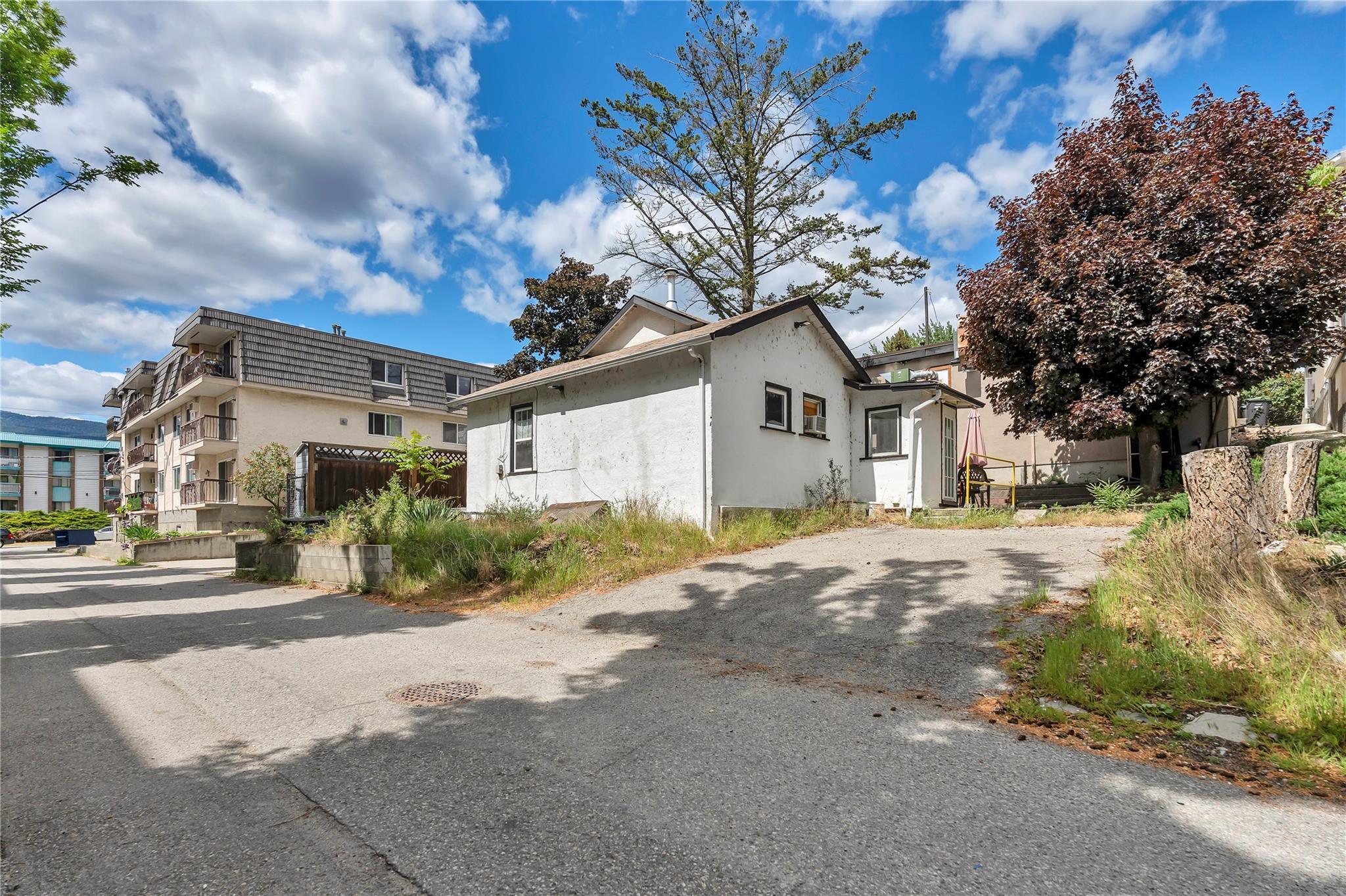 368 Vancouver Avenue (The Bench Market) Penticton V2A 1A5