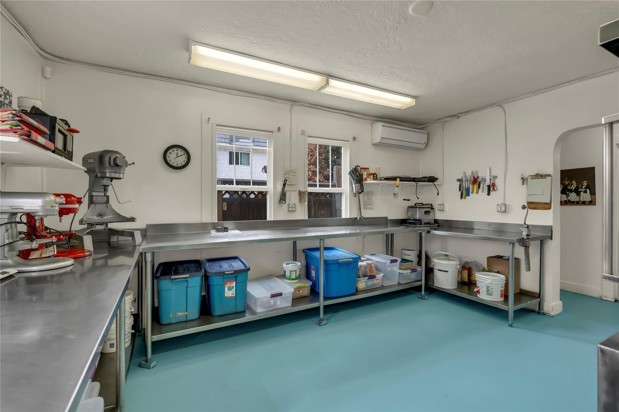 368 Vancouver Avenue (The Bench Market) Penticton V2A 1A5