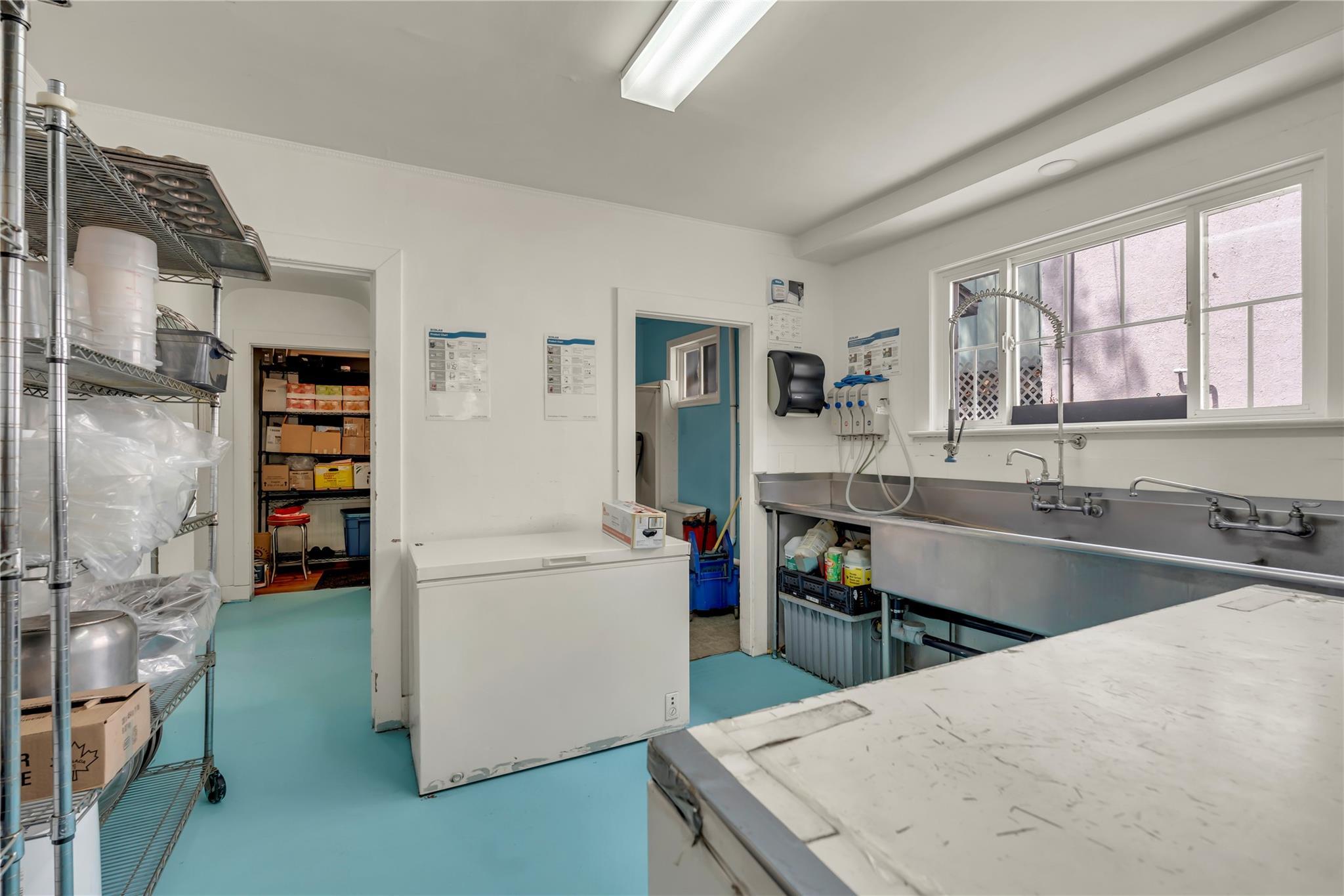 368 Vancouver Avenue (The Bench Market) Penticton V2A 1A5