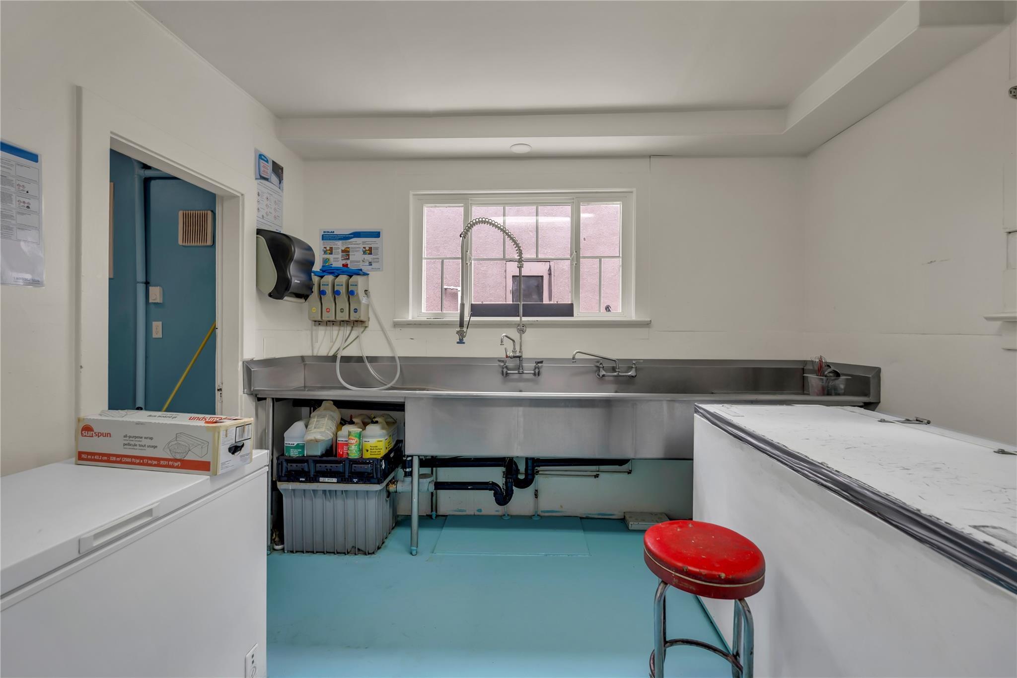368 Vancouver Avenue (The Bench Market) Penticton V2A 1A5