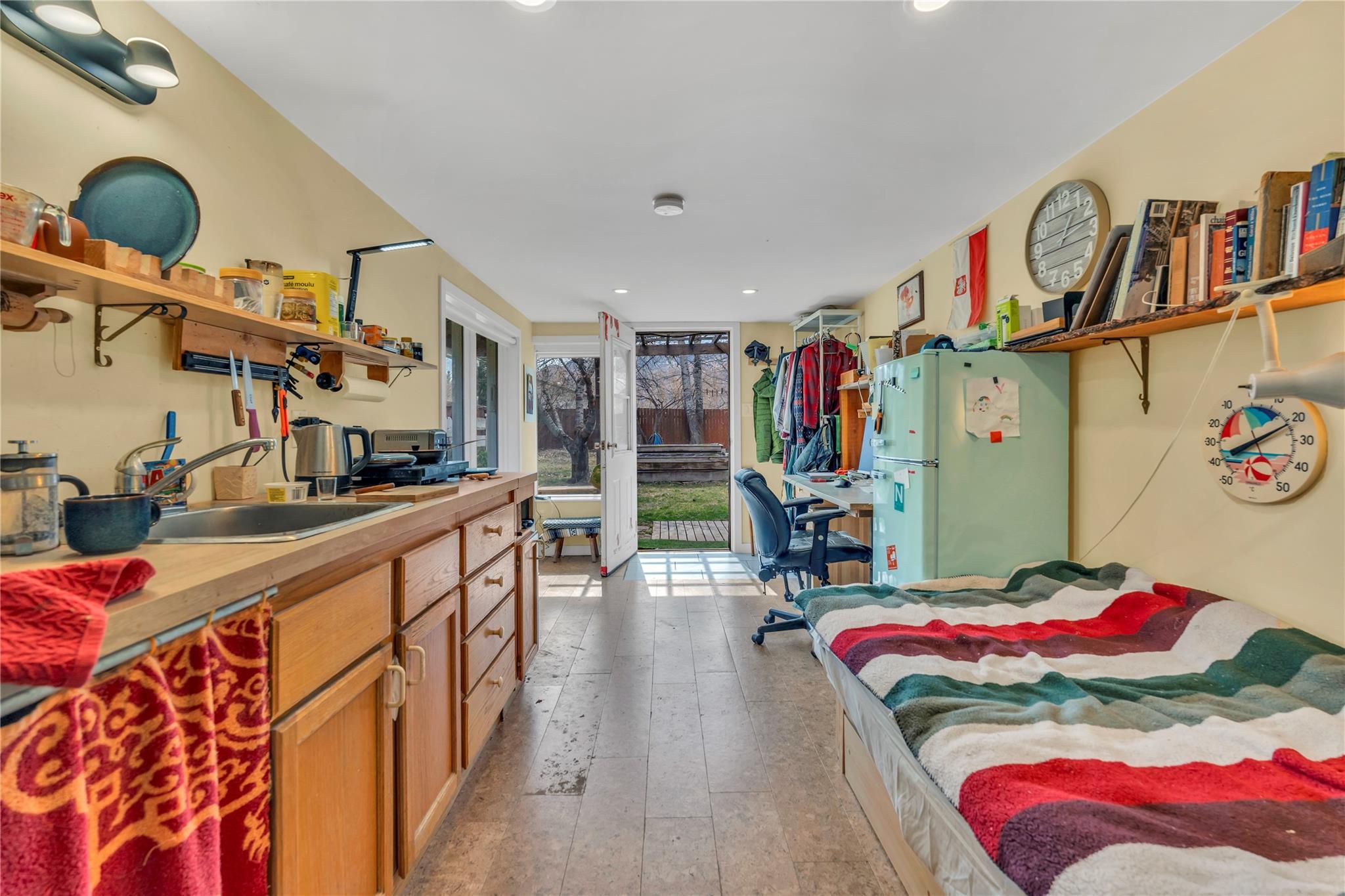 212 Carr Crescent Oliver V0H 1T5