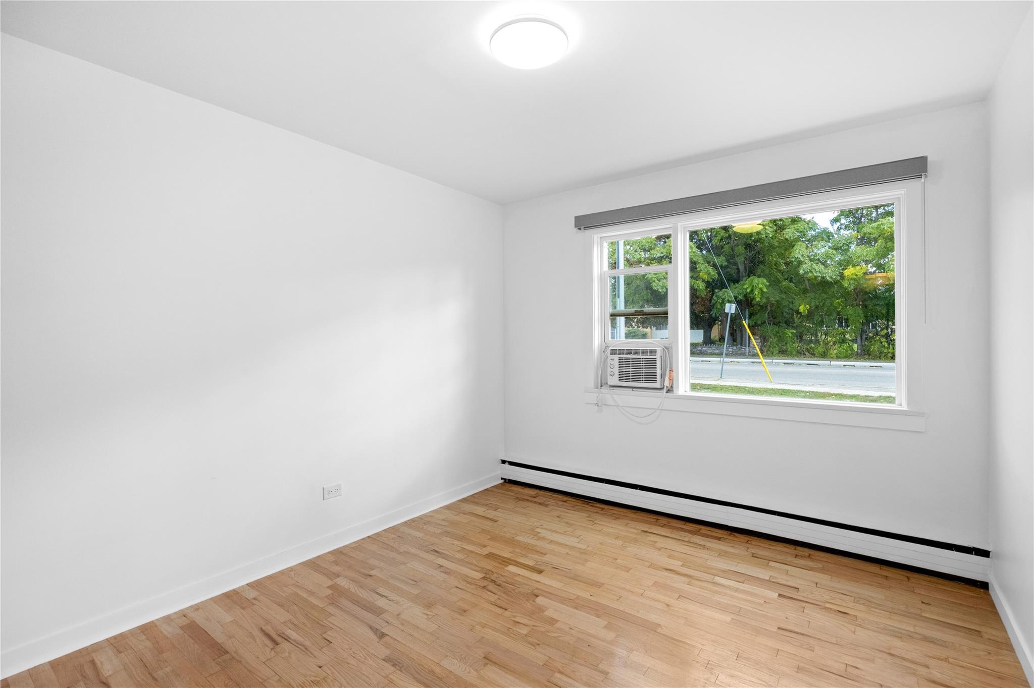 909 Fairview Road Penticton V2A 5Z1