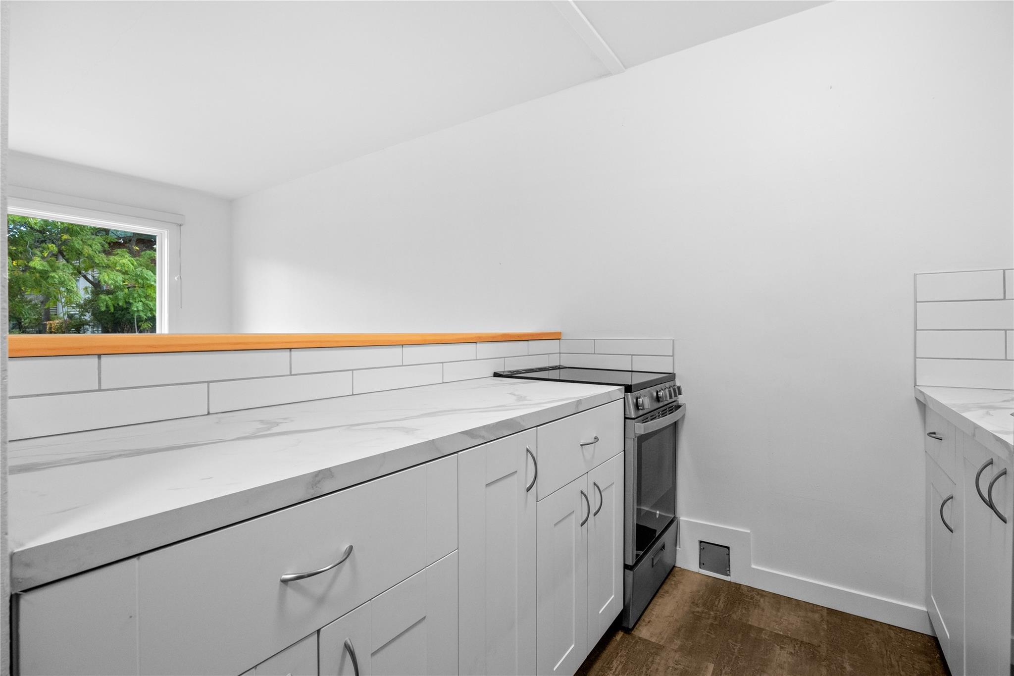 909 Fairview Road Penticton V2A 5Z1
