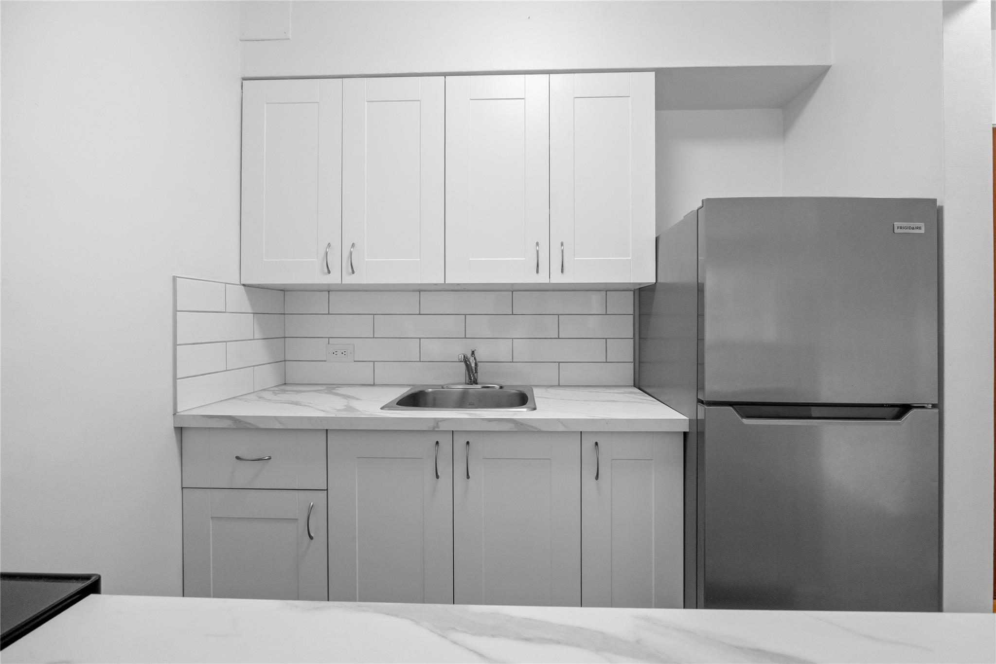 909 Fairview Road Penticton V2A 5Z1