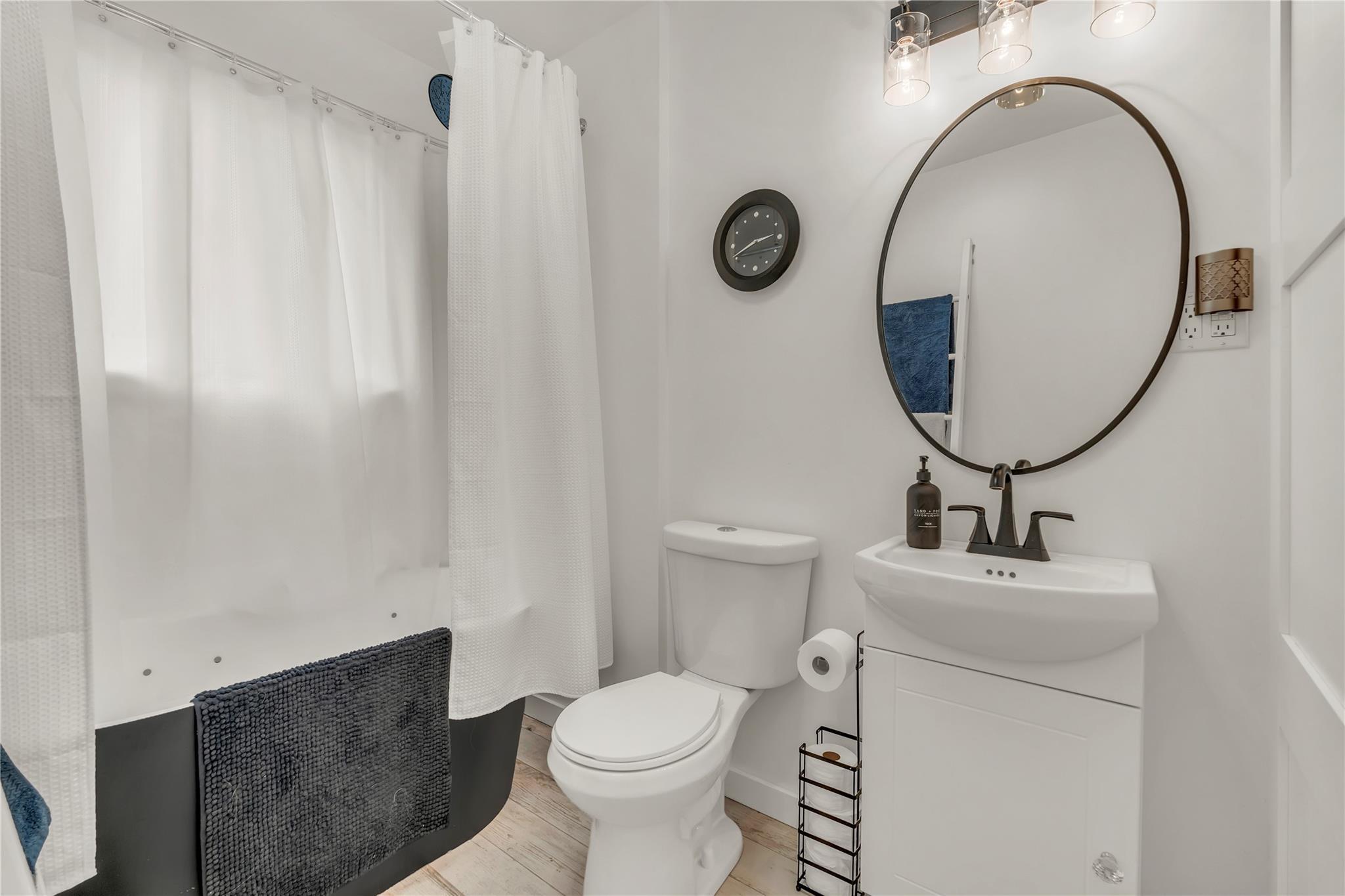 634 Latimer Street Penticton V2A 5R6