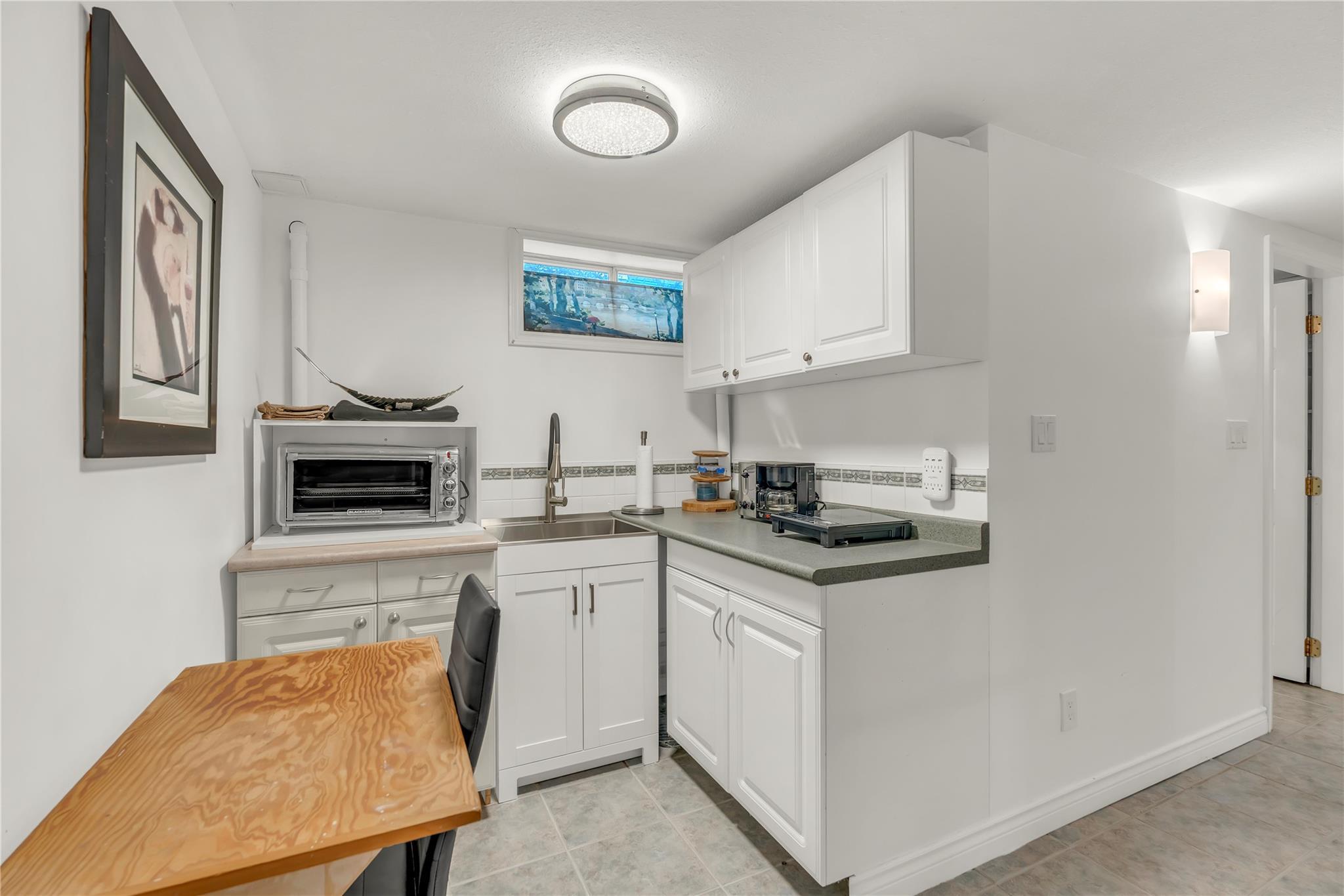 634 Latimer Street Penticton V2A 5R6