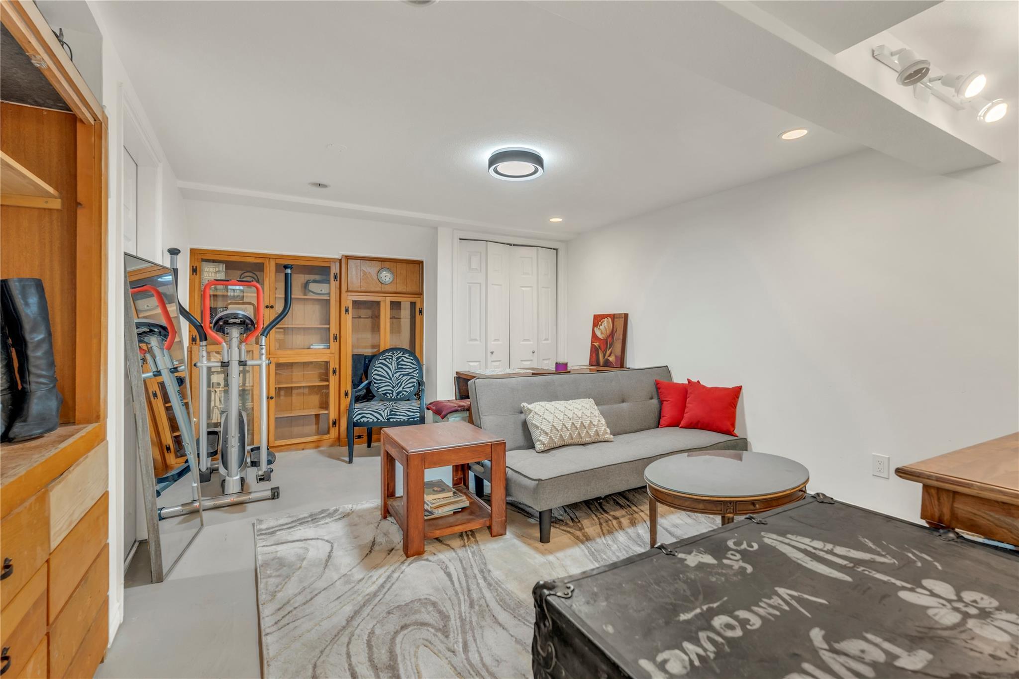 634 Latimer Street Penticton V2A 5R6