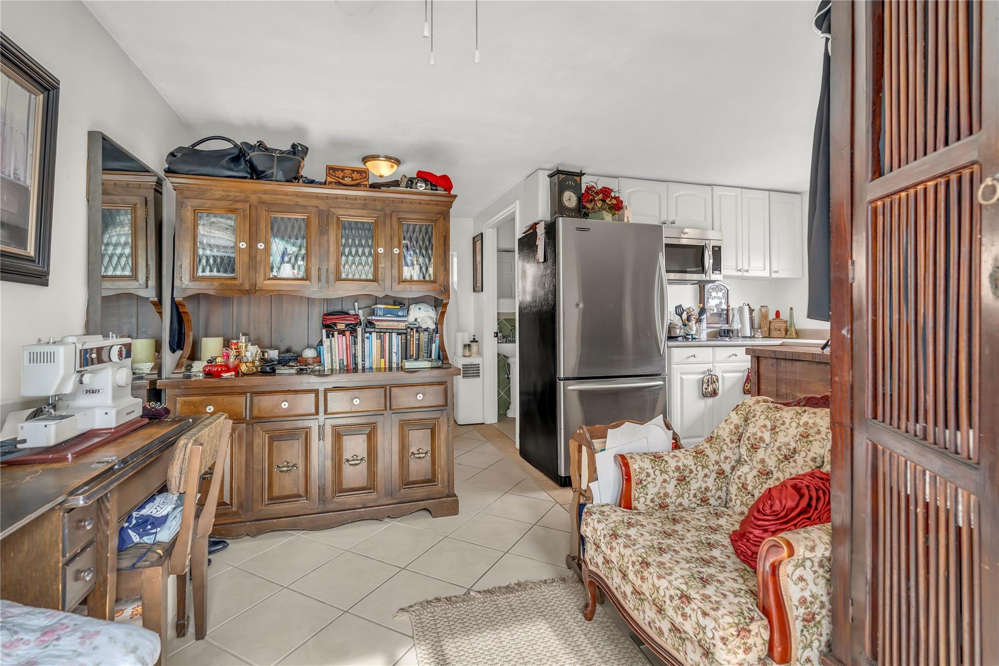 634 Latimer Street Penticton V2A 5R6