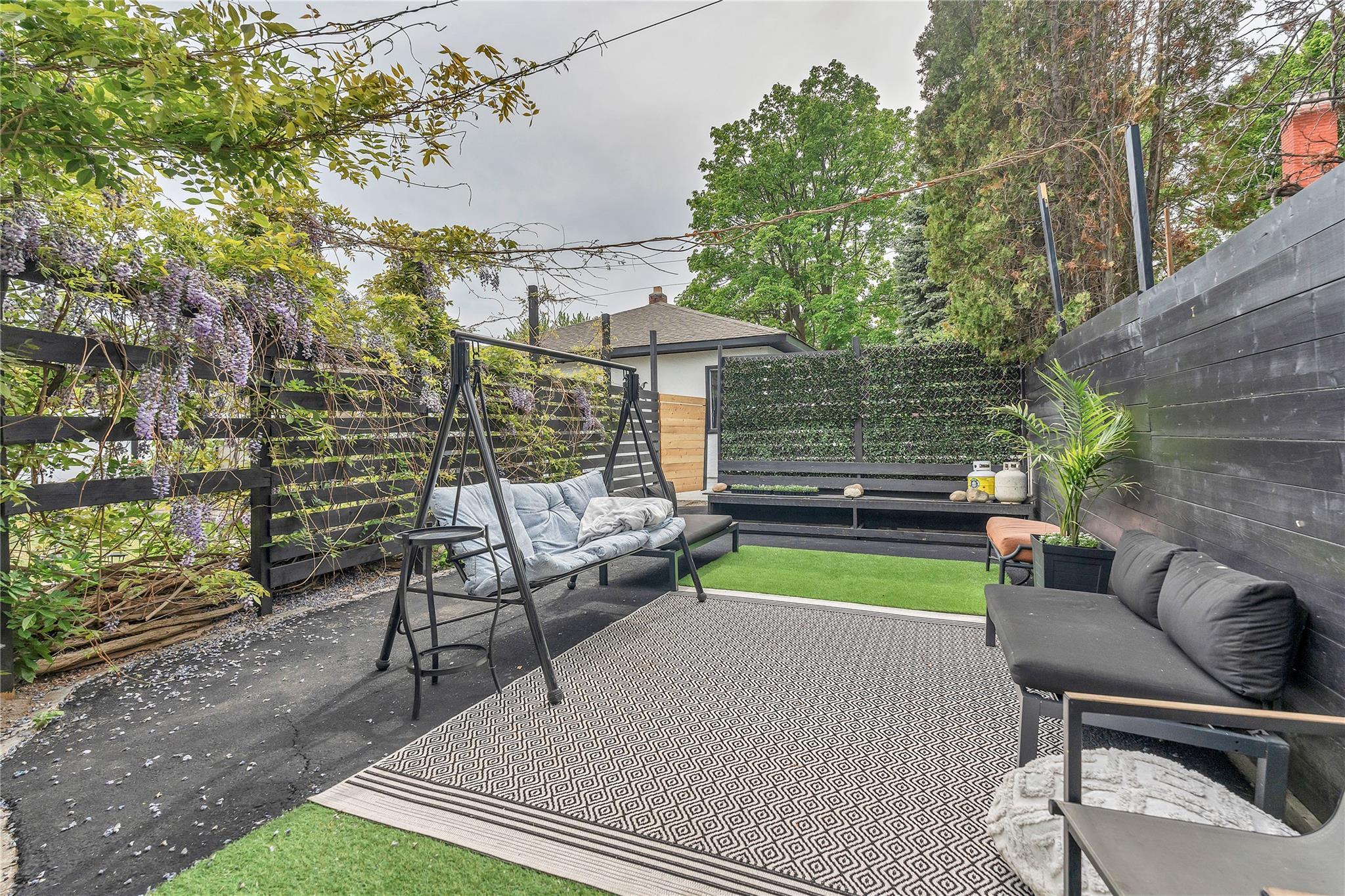 634 Latimer Street Penticton V2A 5R6