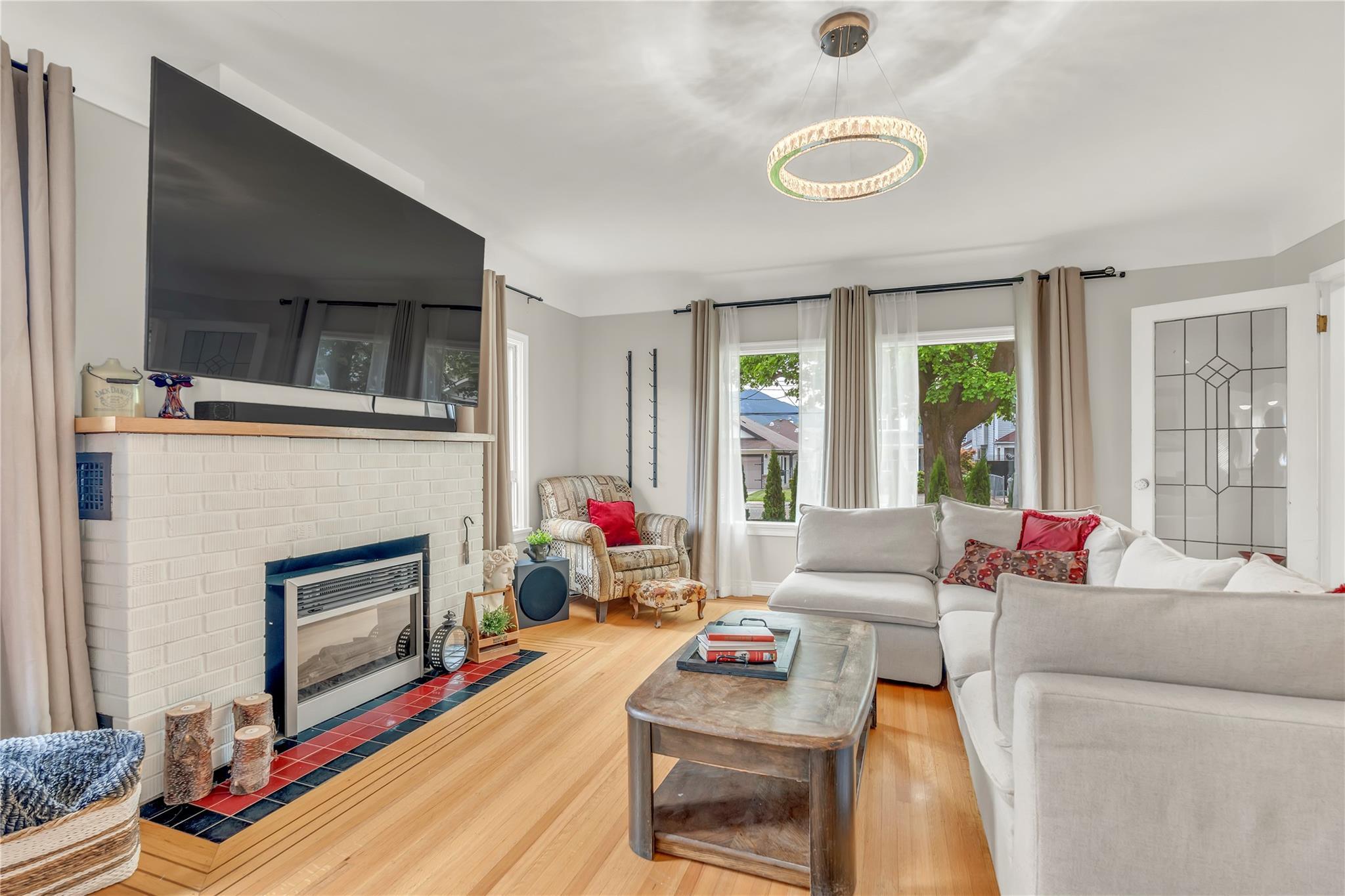 634 Latimer Street Penticton V2A 5R6