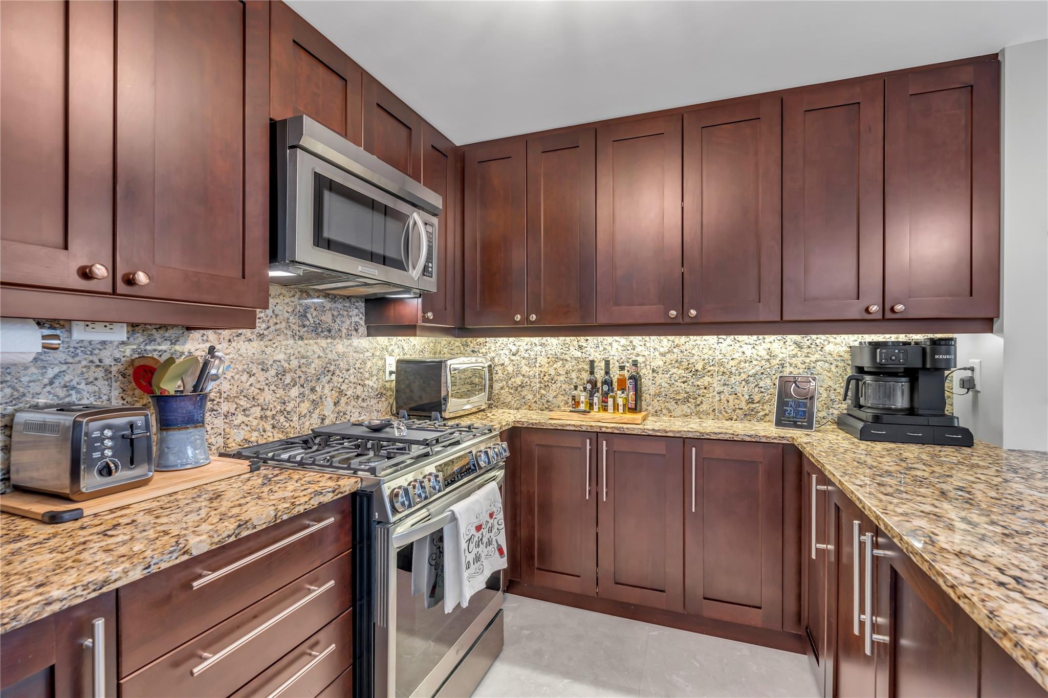 75 Martin Street Penticton V2A 9C8