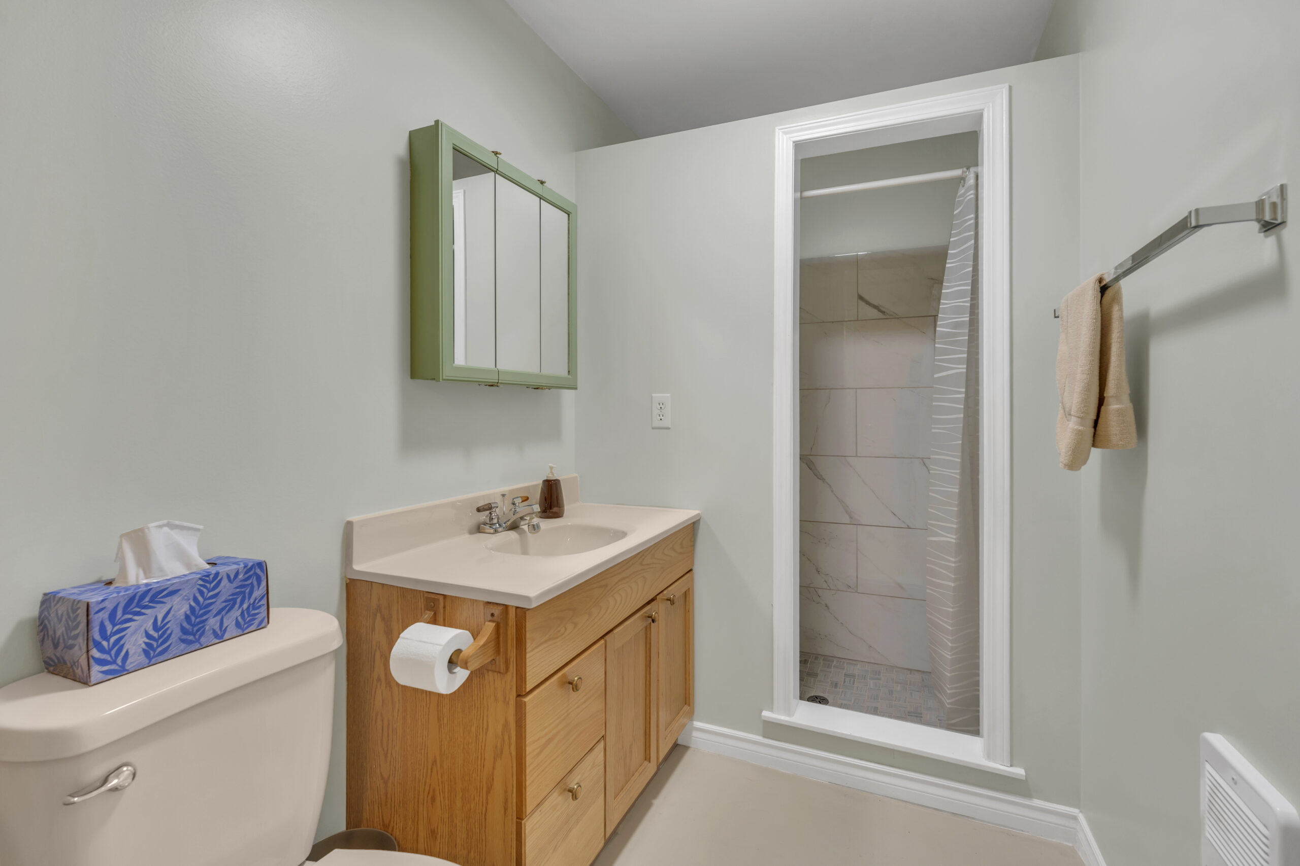 202 Range Road Kaleden V0H 1K0