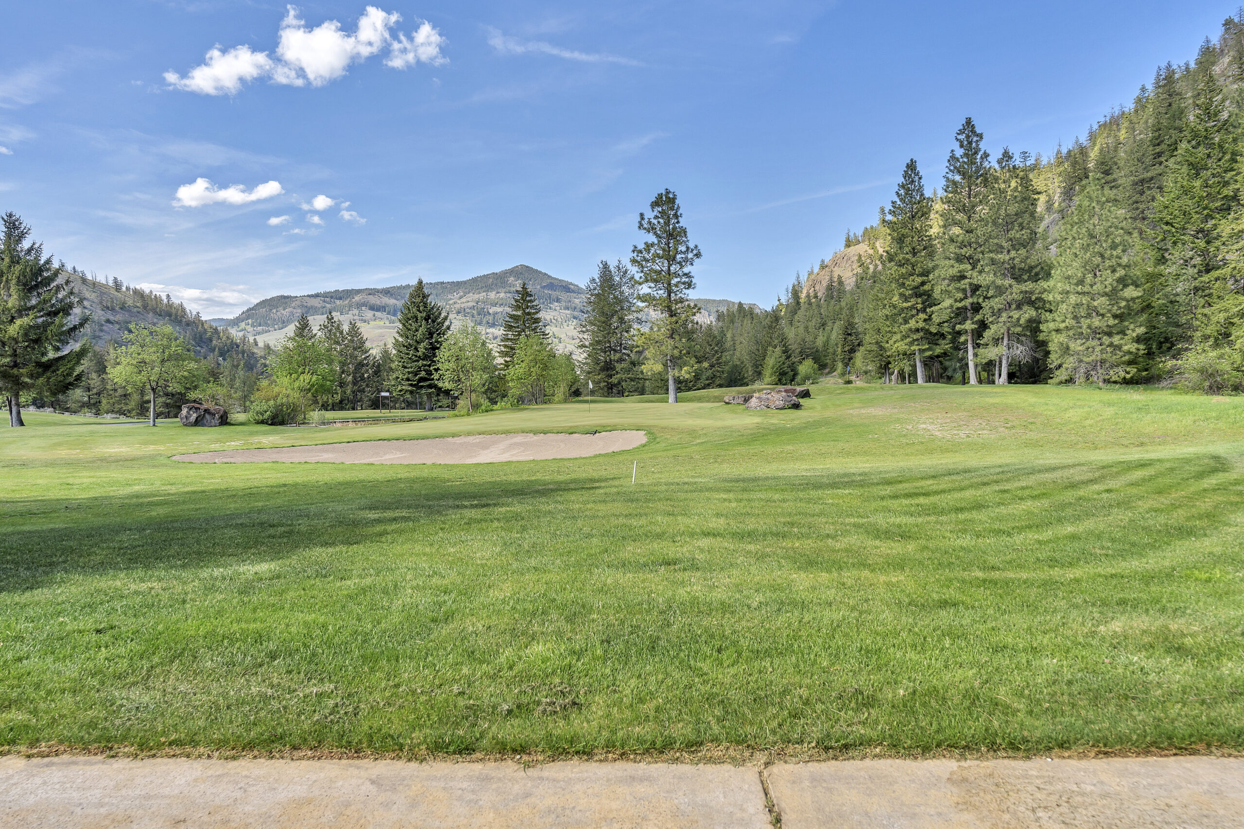 202 Range Road Kaleden V0H 1K0