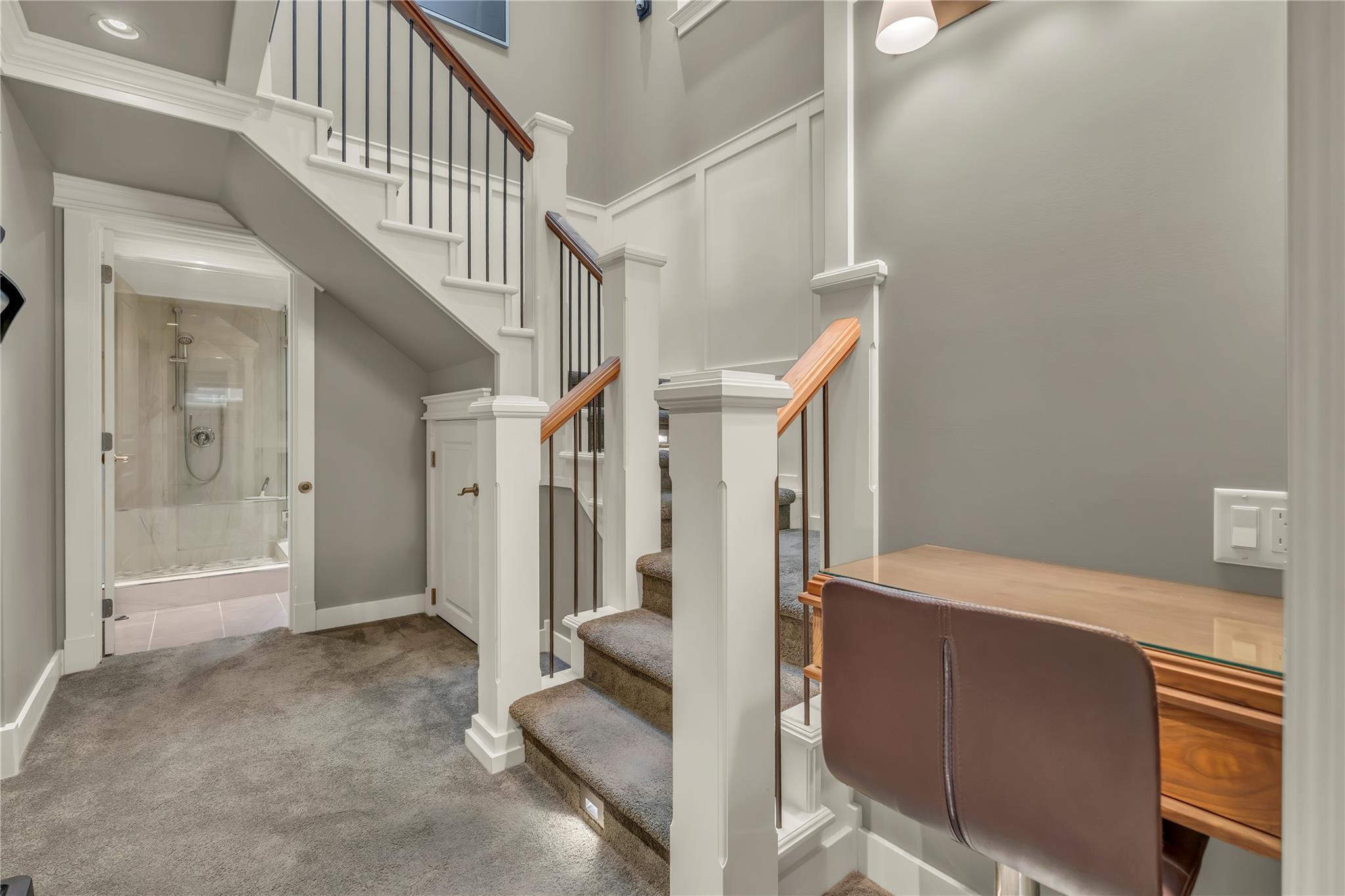 2301 Tait Street Summerland V0H 1Z4
