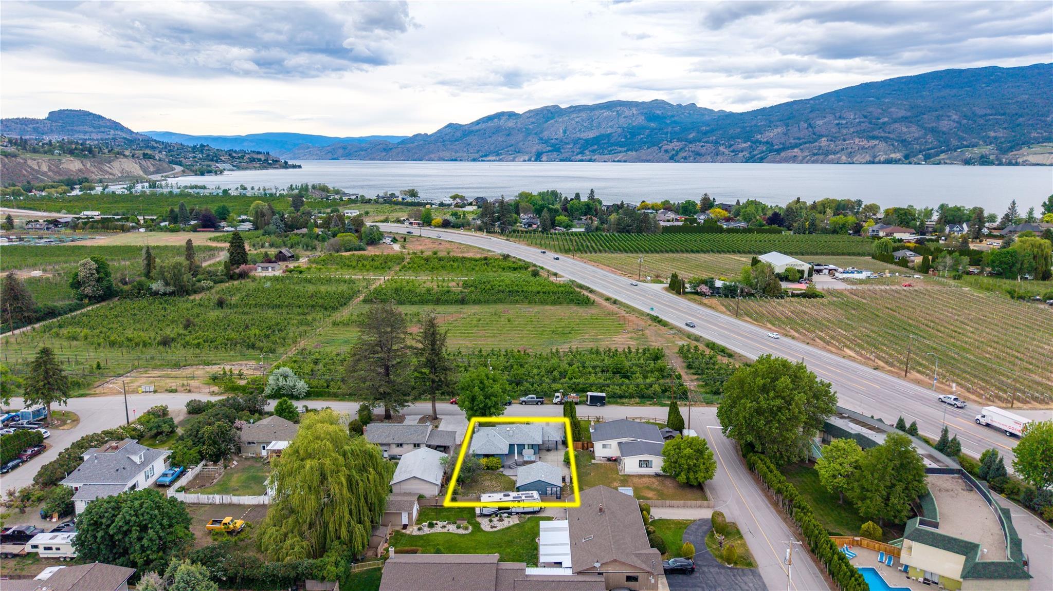 2301 Tait Street Summerland V0H 1Z4