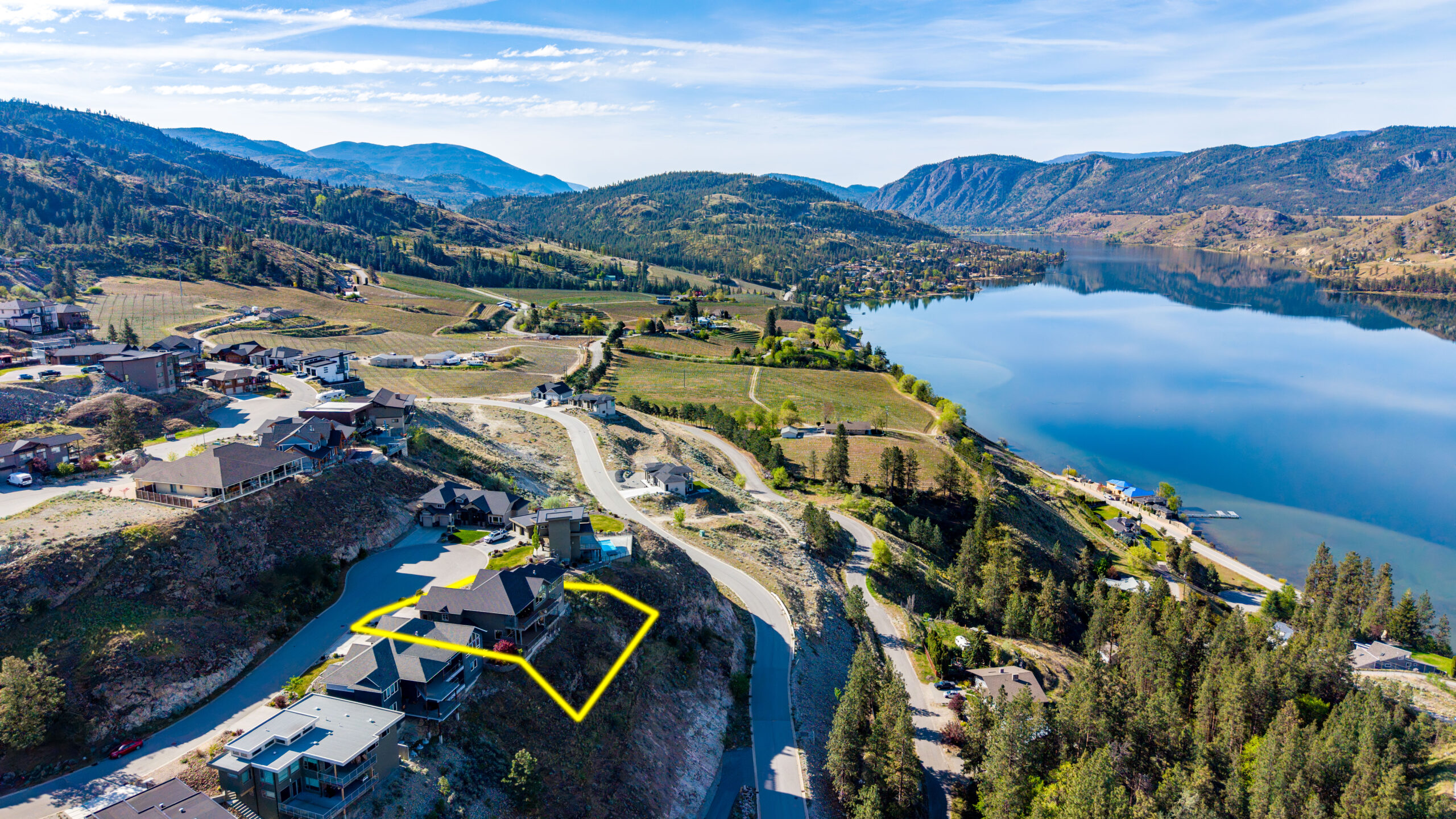 166 Vintage Boulevard Okanagan Falls V0H 1R3