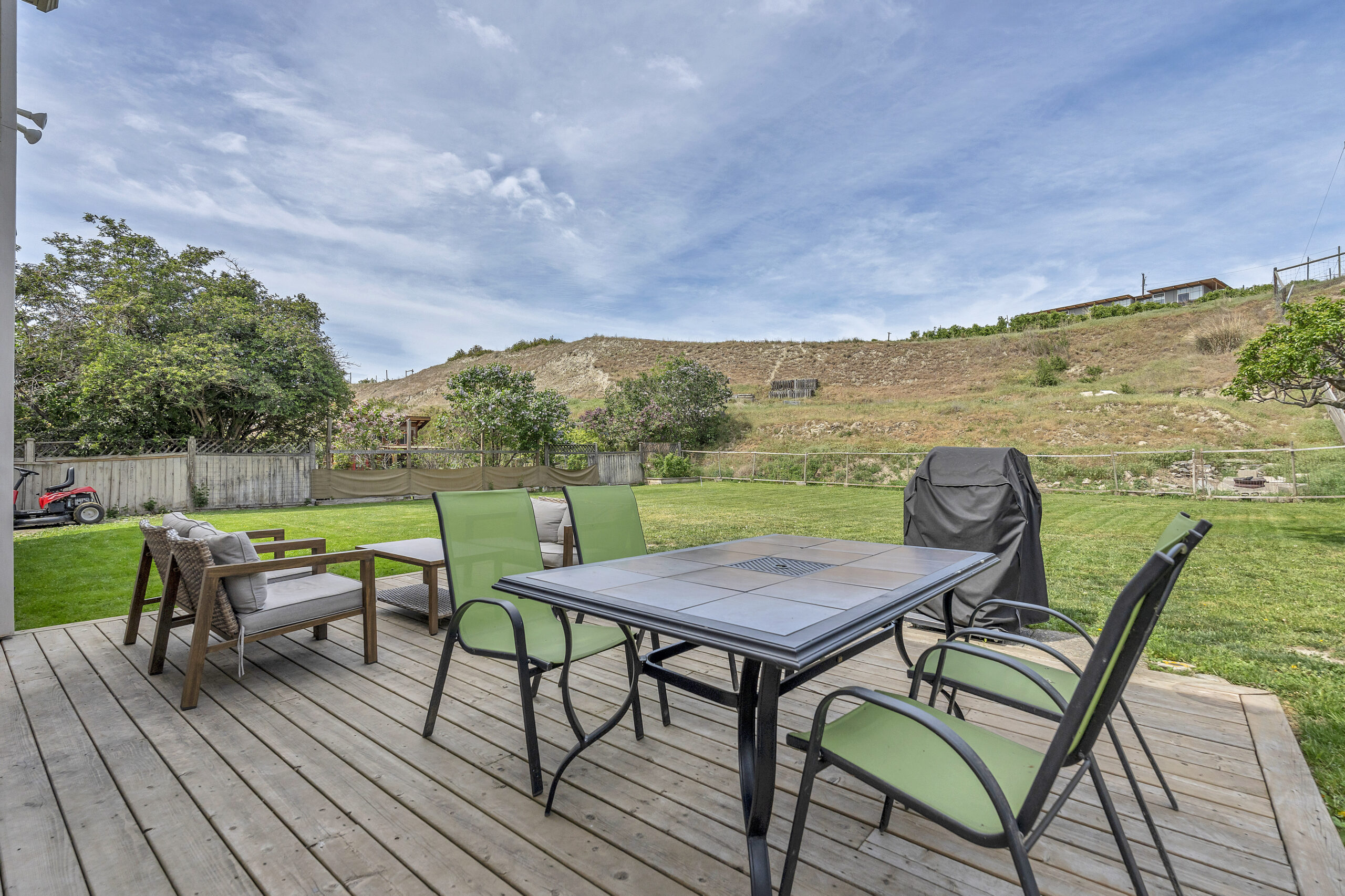755 Wiseman Place Naramata V0H 1N1